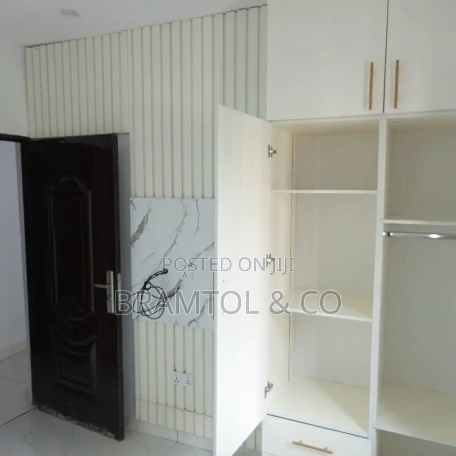 1bdrm Bungalow in Kado for rent