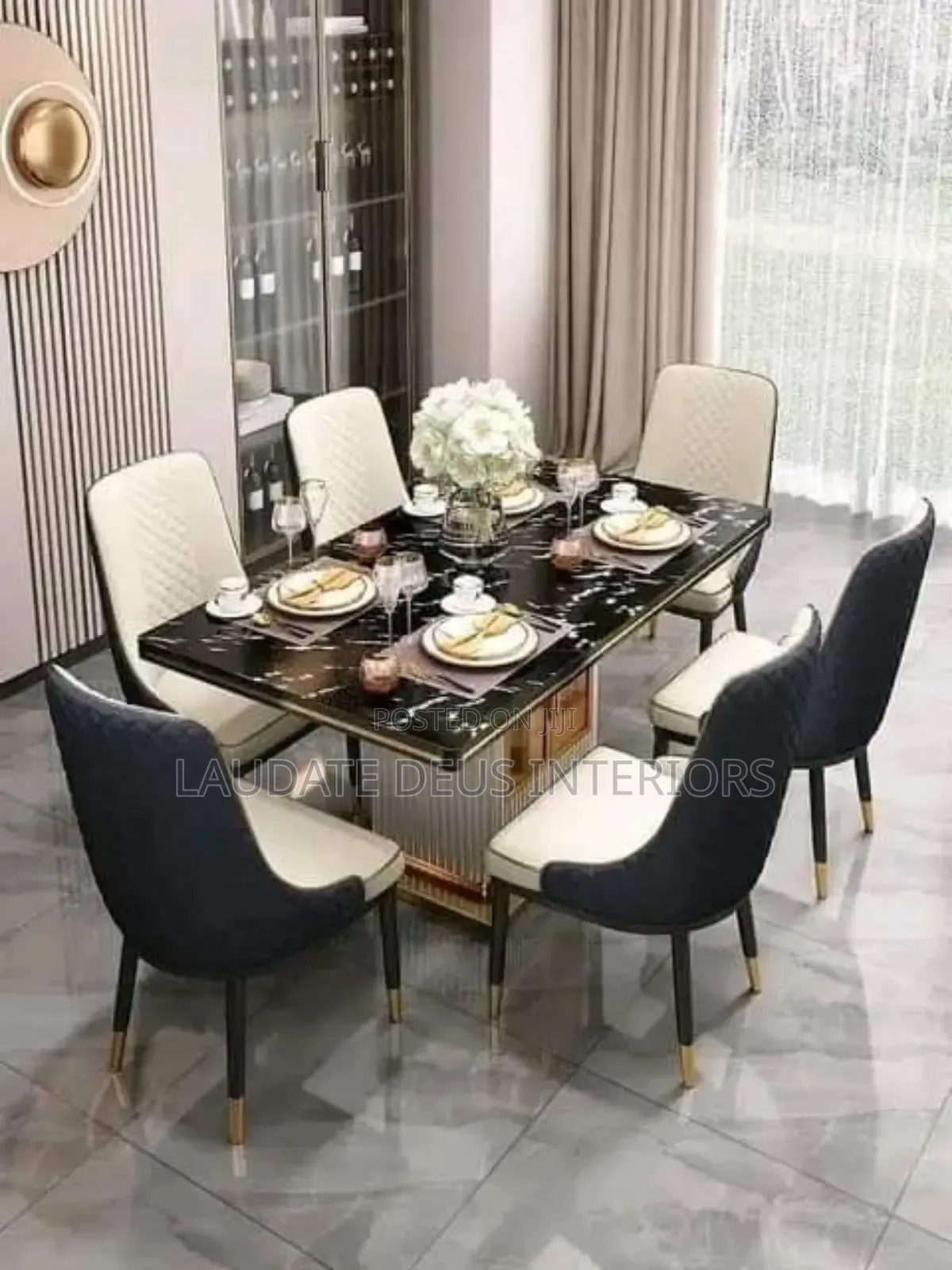 New Imported Classic 6 Seaters Marble Top Dining Set