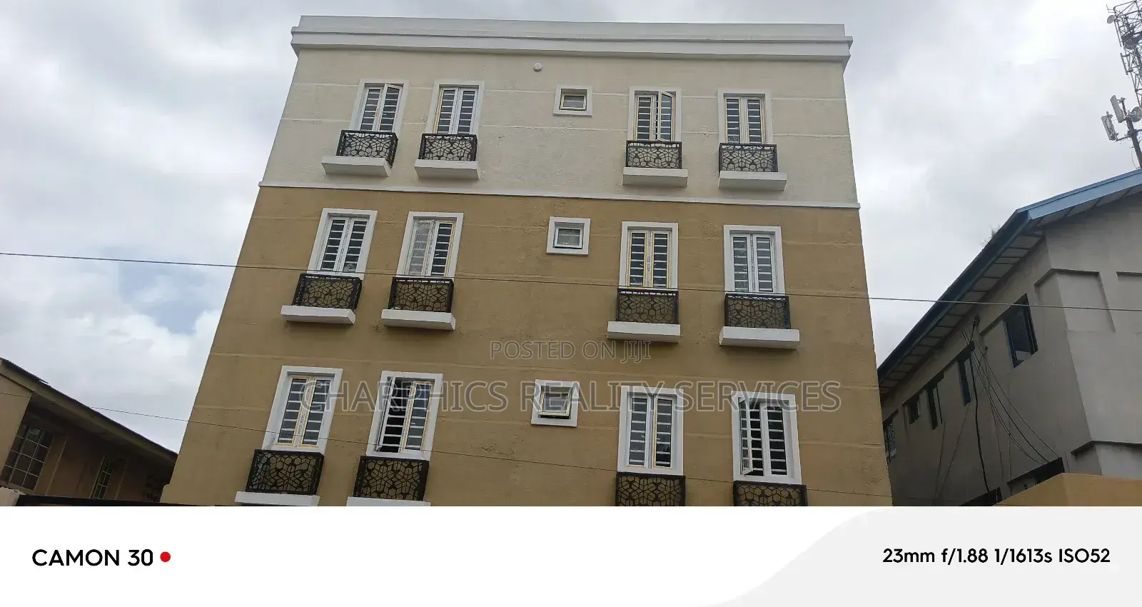 3bdrm Apartment in Sabo / Yaba for sale