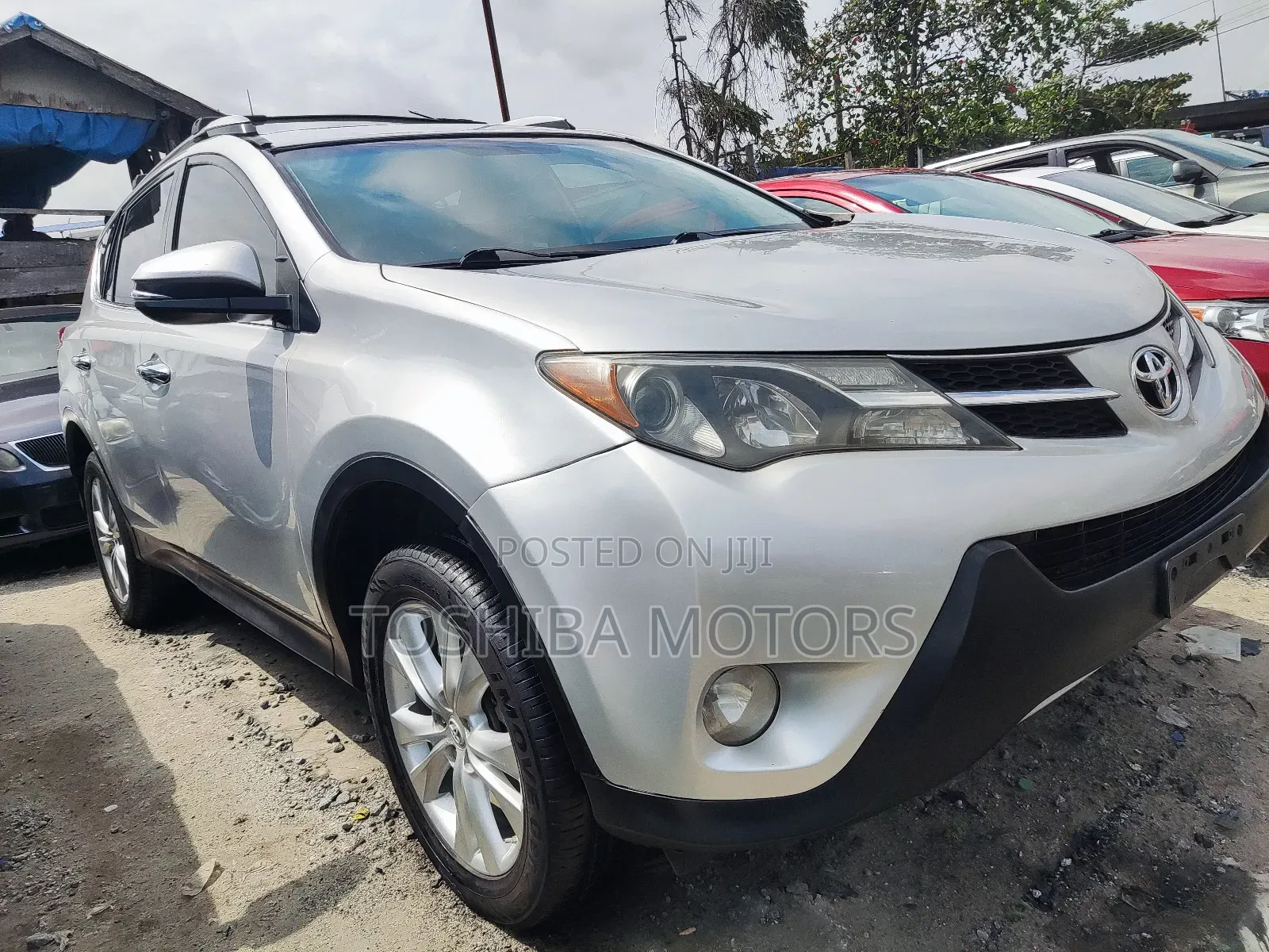 Toyota RAV4 Limited 4dr SUV AWD (2.5L 4cyl 6A) 2015 Silver