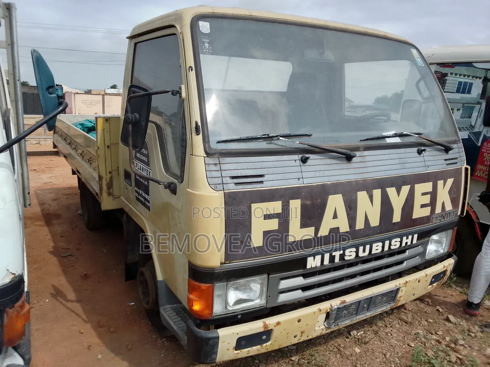 Mitsubishi Canter
