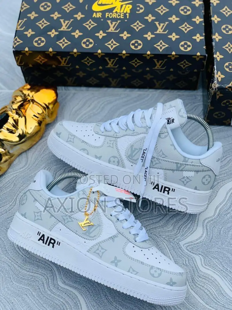 High Quality Nike Sneakers