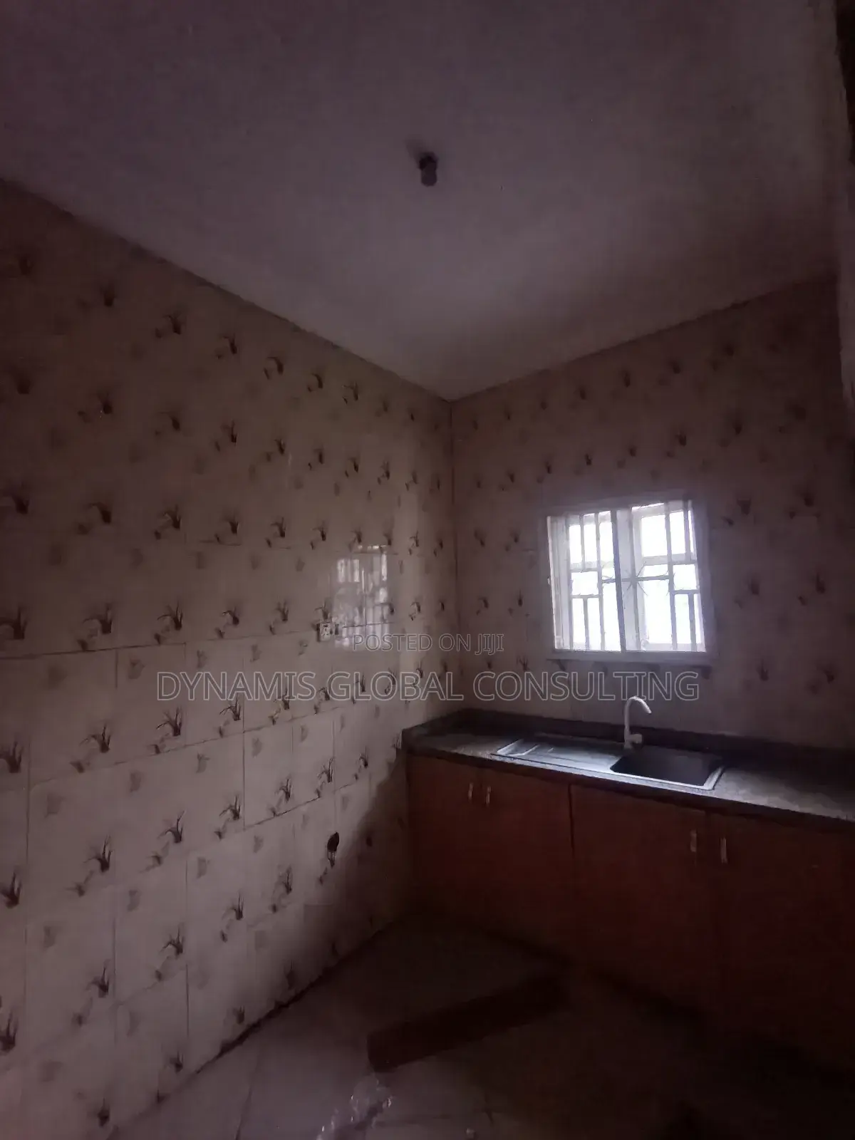 Furnished 2bdrm Block of Flats in Folarin Close, Magodo Isheri for rent