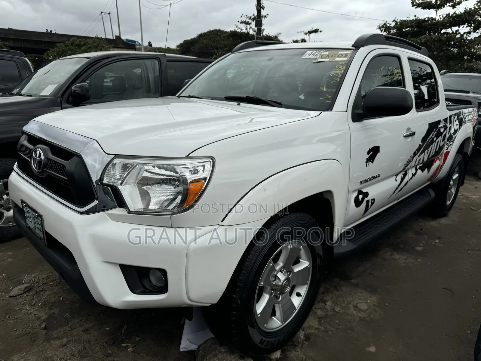Toyota Tacoma 2015 White