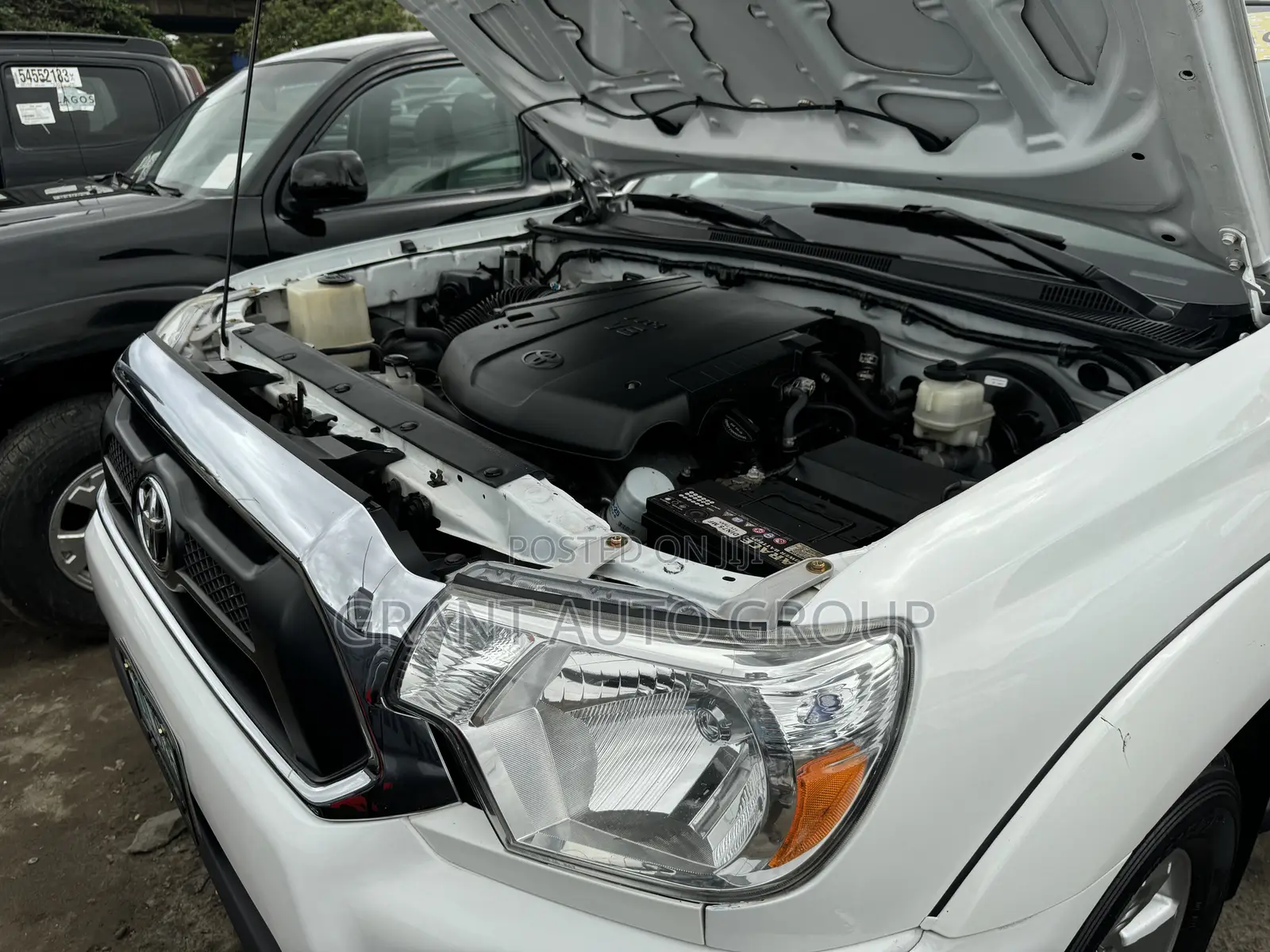 Toyota Tacoma 2015 White