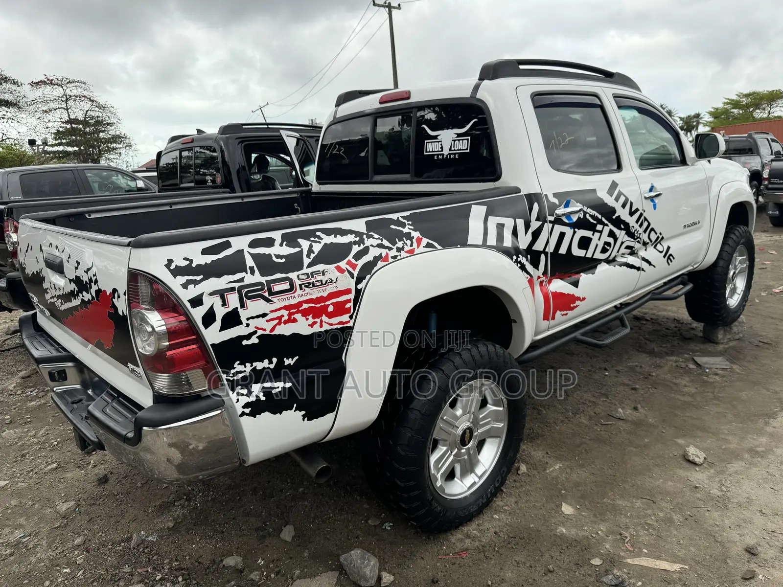 Toyota Tacoma 2013 White