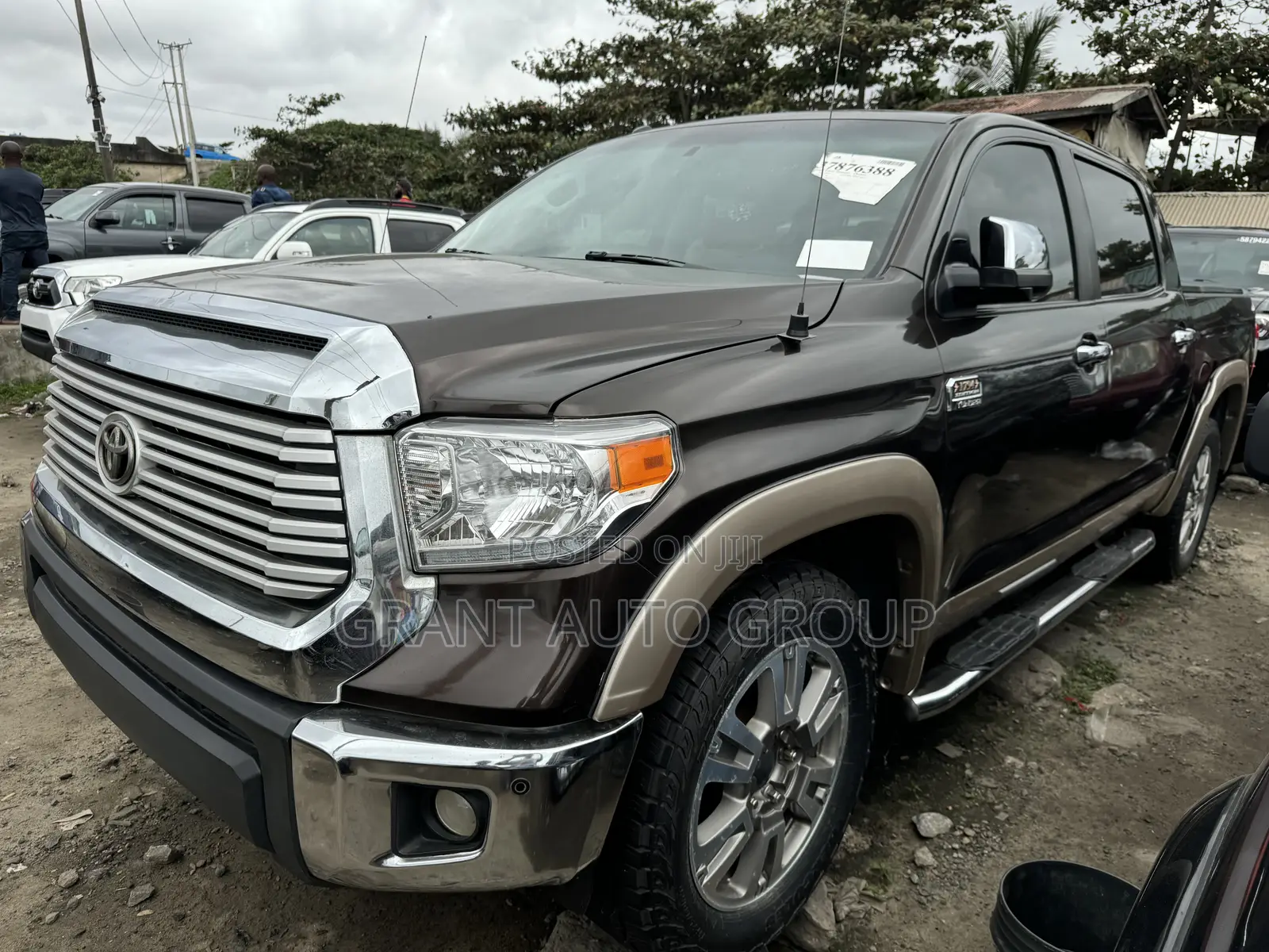 Toyota Tundra 1794 FFV 4dr CrewMax 4WD SB (5.7L 8cyl 6A) 2014 Burgundy
