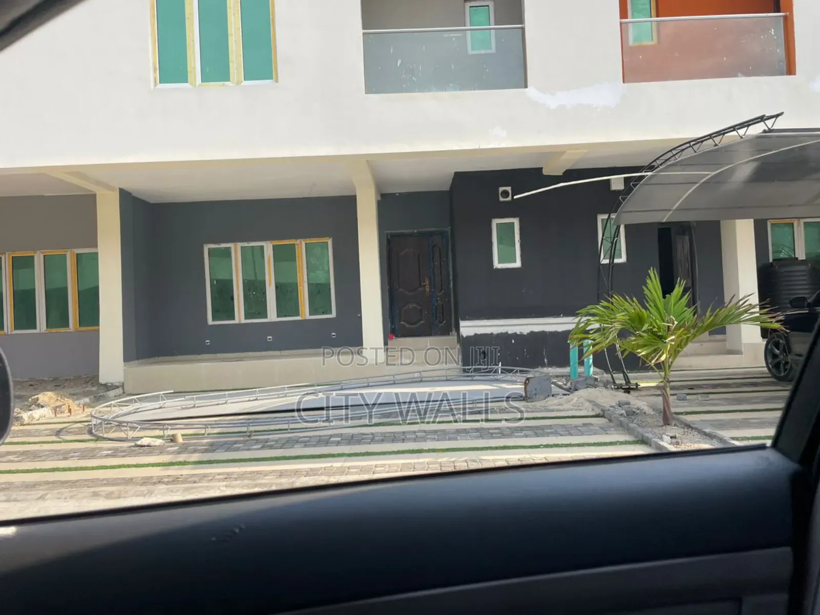 3bdrm Townhouse / Terrace in Cyber Ville, Ikate for rent