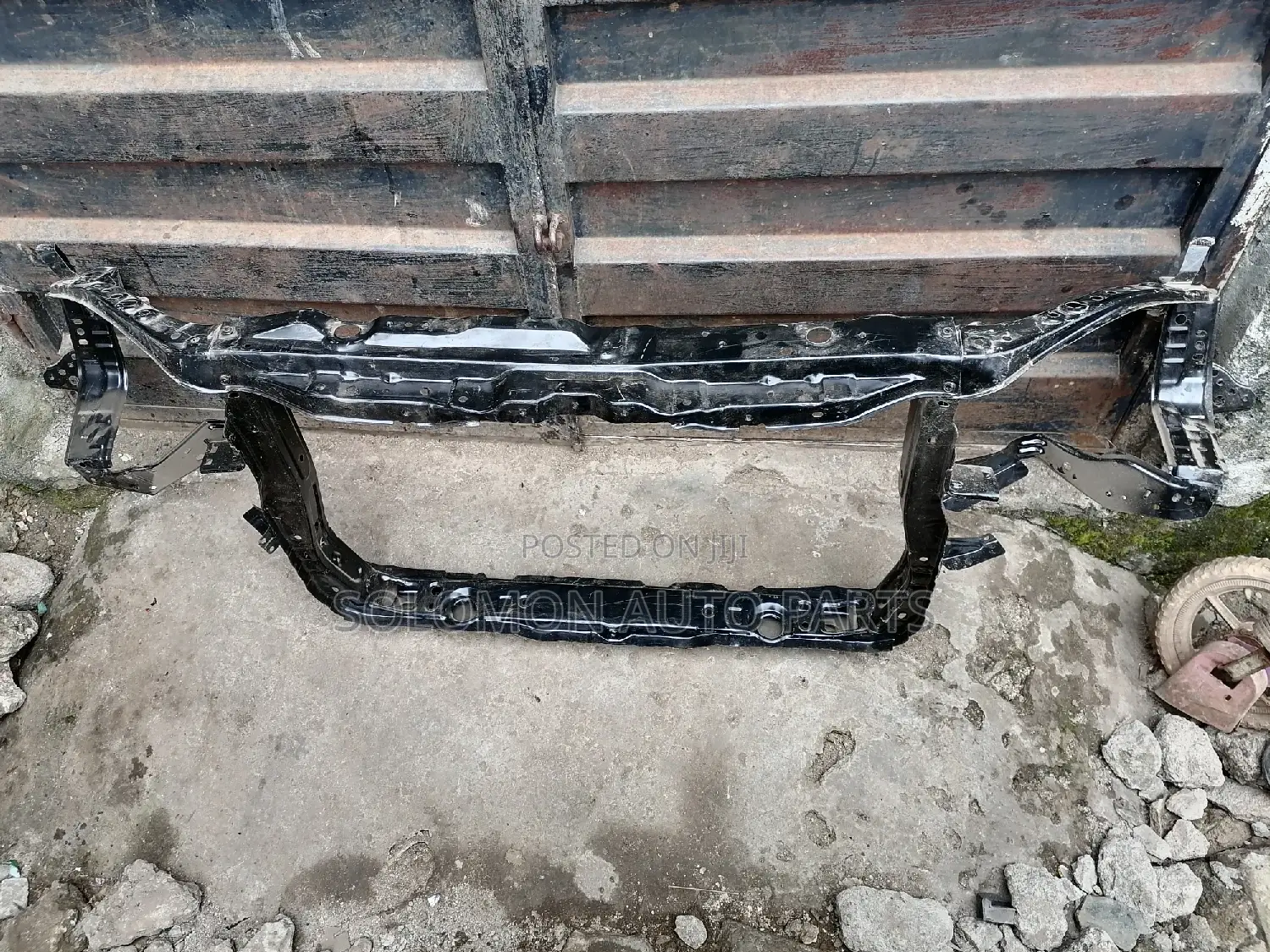 Front Cut or Radiator Support Highlander 2008-2010-2011-2012