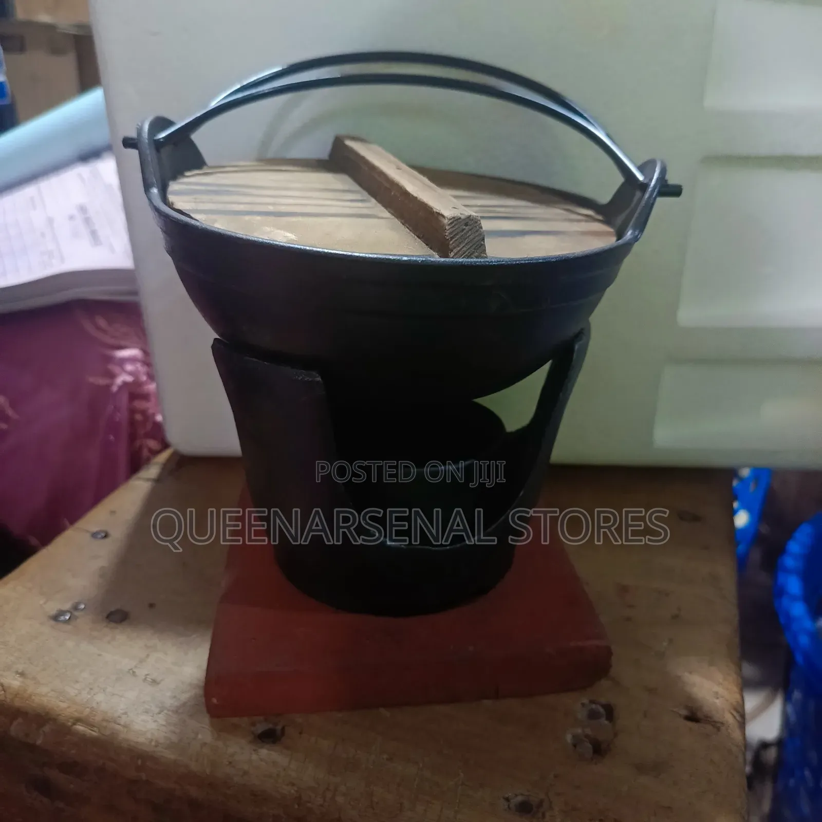Cast Iron Japanese Pot