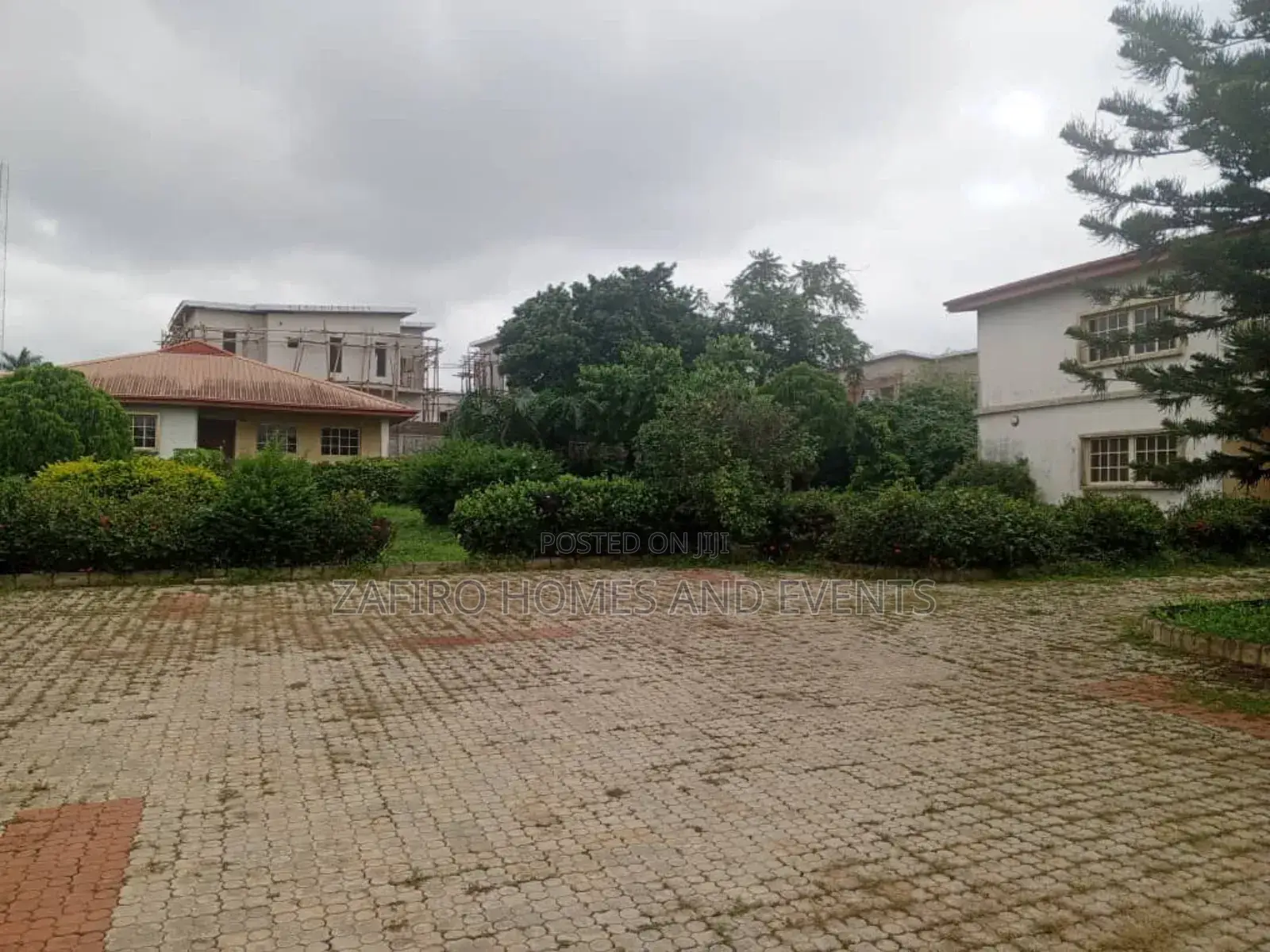 Furnished 8bdrm Duplex in Awosika Estate, Bodija for sale