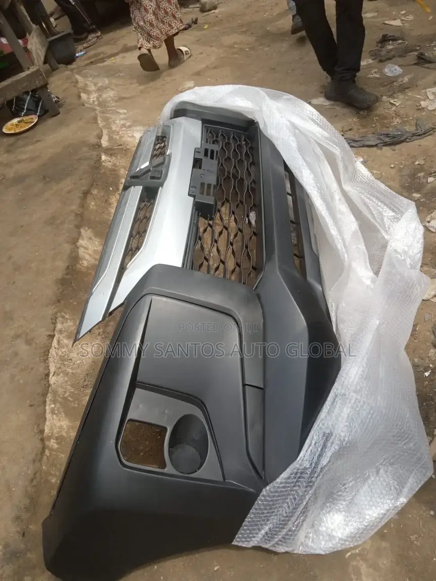 Complete Bumper With Grille Mitsubishi L200 2019 