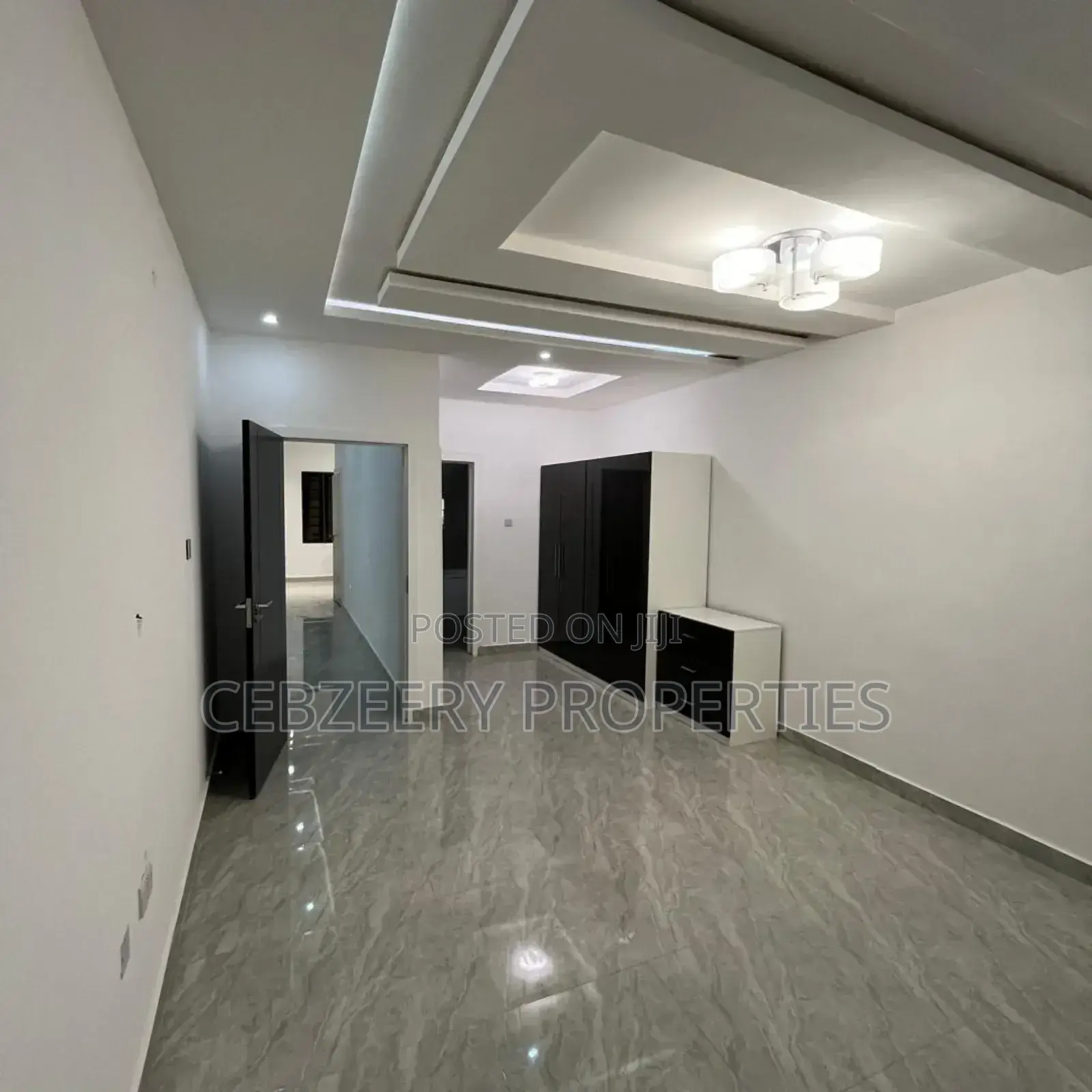 5bdrm Duplex in GRA Phase 1 for sale