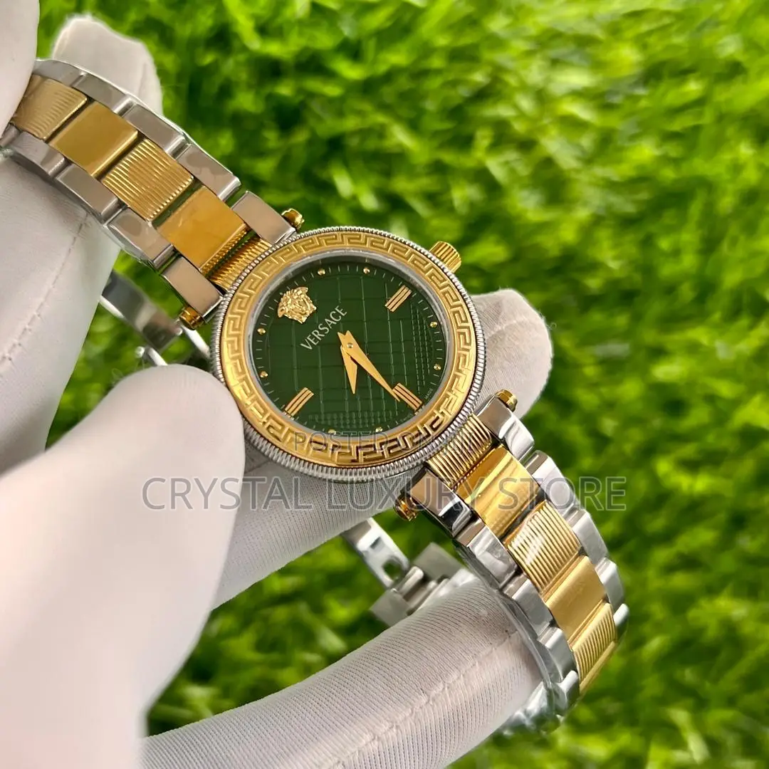 Versace Quality Luxury Ladies Chain Wristwatch