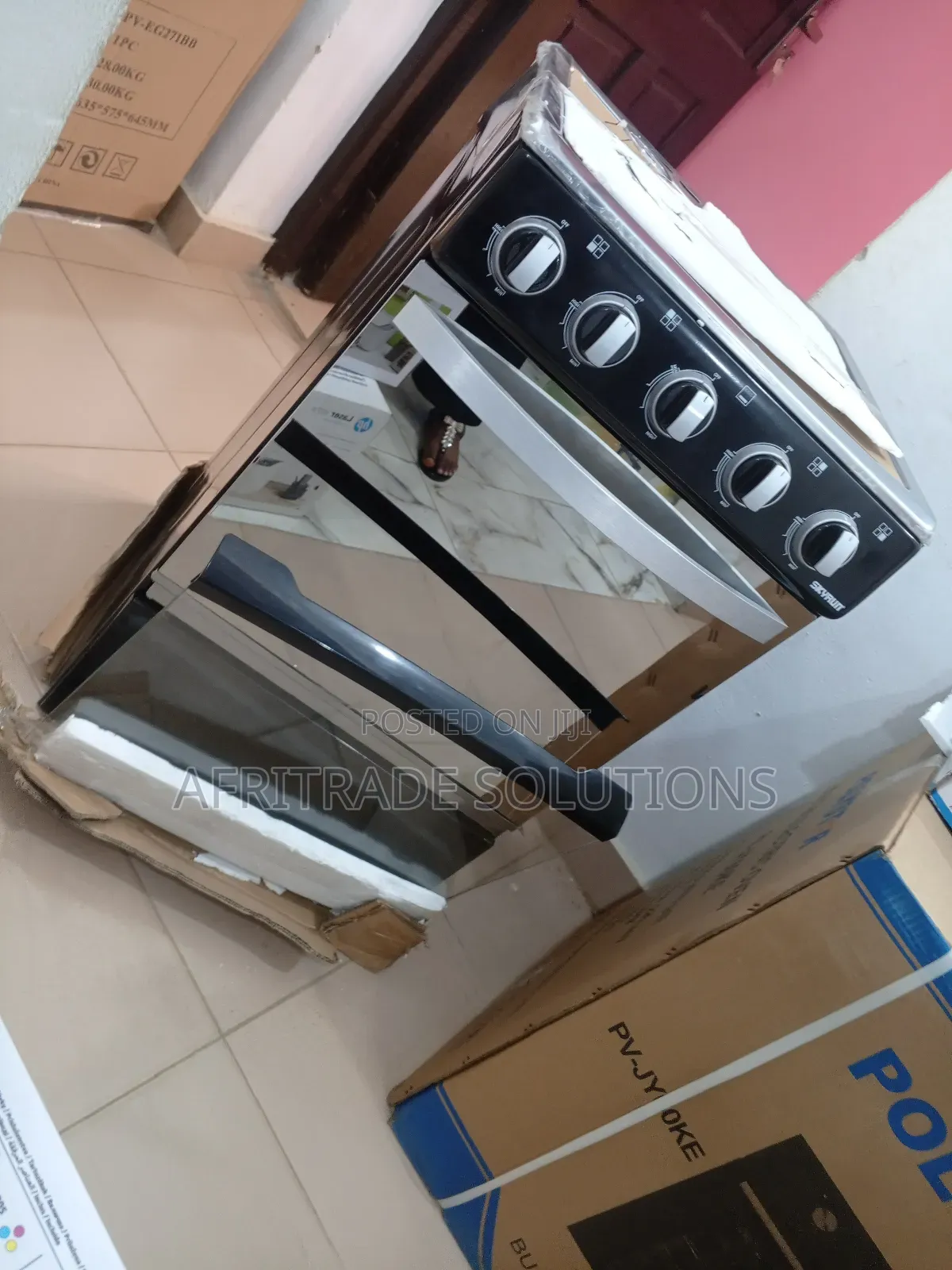 Skyrun Optimum Standing 4-Burner Gas Cooker + Oven