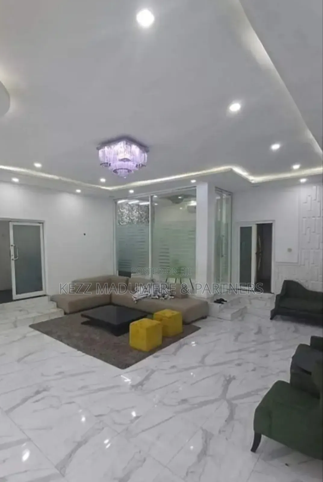 5bdrm Duplex in Elimigwe Housing for sale