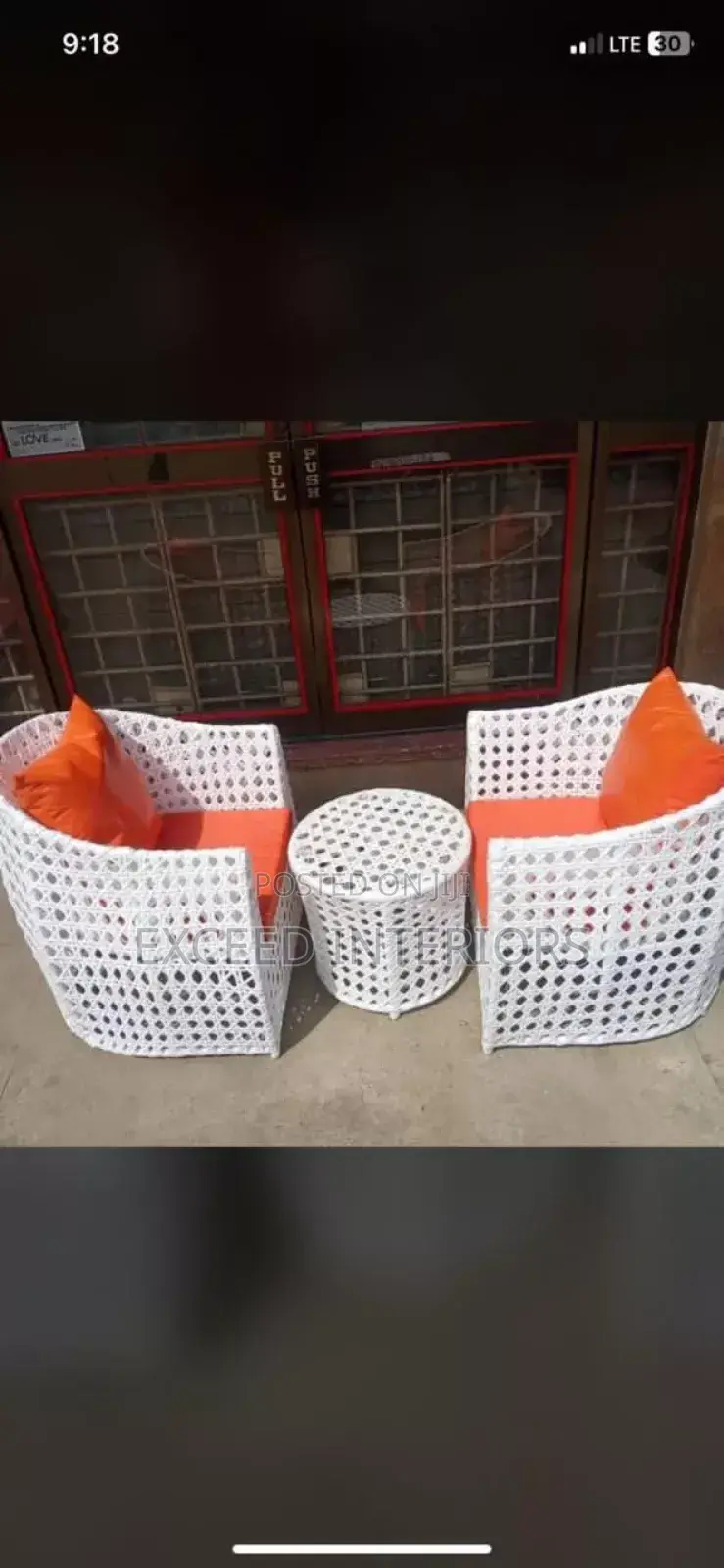Quality Imported Restaurant Chair With Center Table