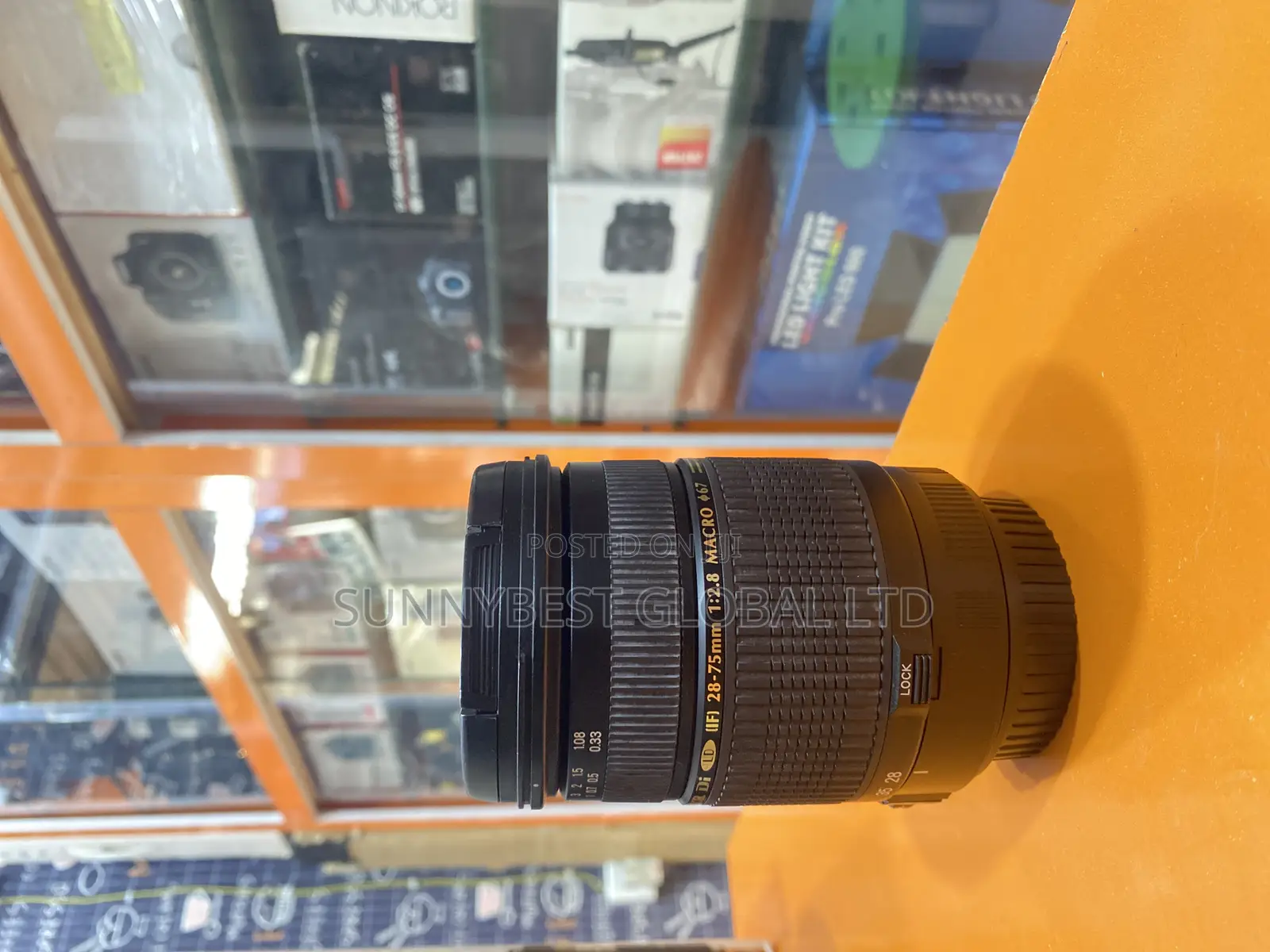 Tamron 28-75mm F1.8 Macro Full Frame
