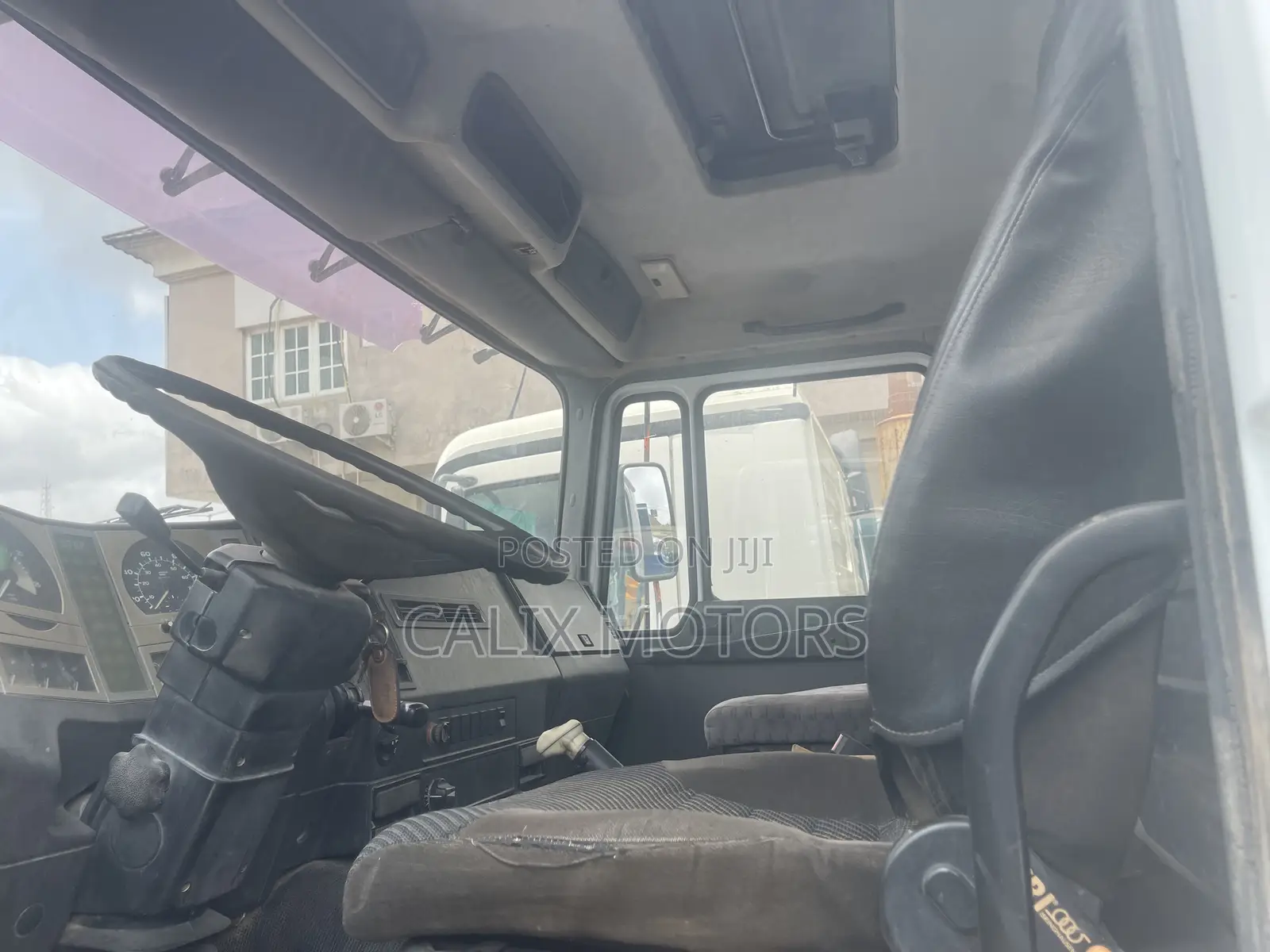 Foreign Used Man - Diesel 10 Tyres Truck (Commander)