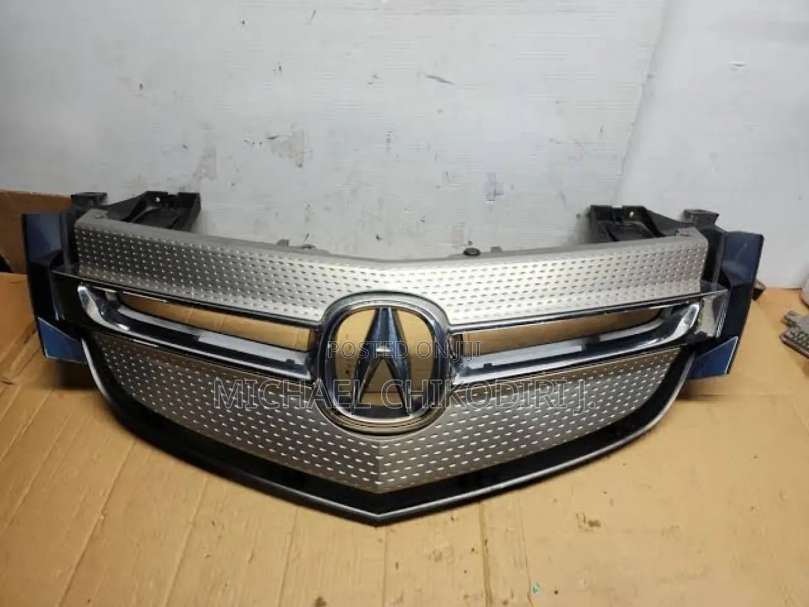 Front Grill Acura MDX 2009 Model