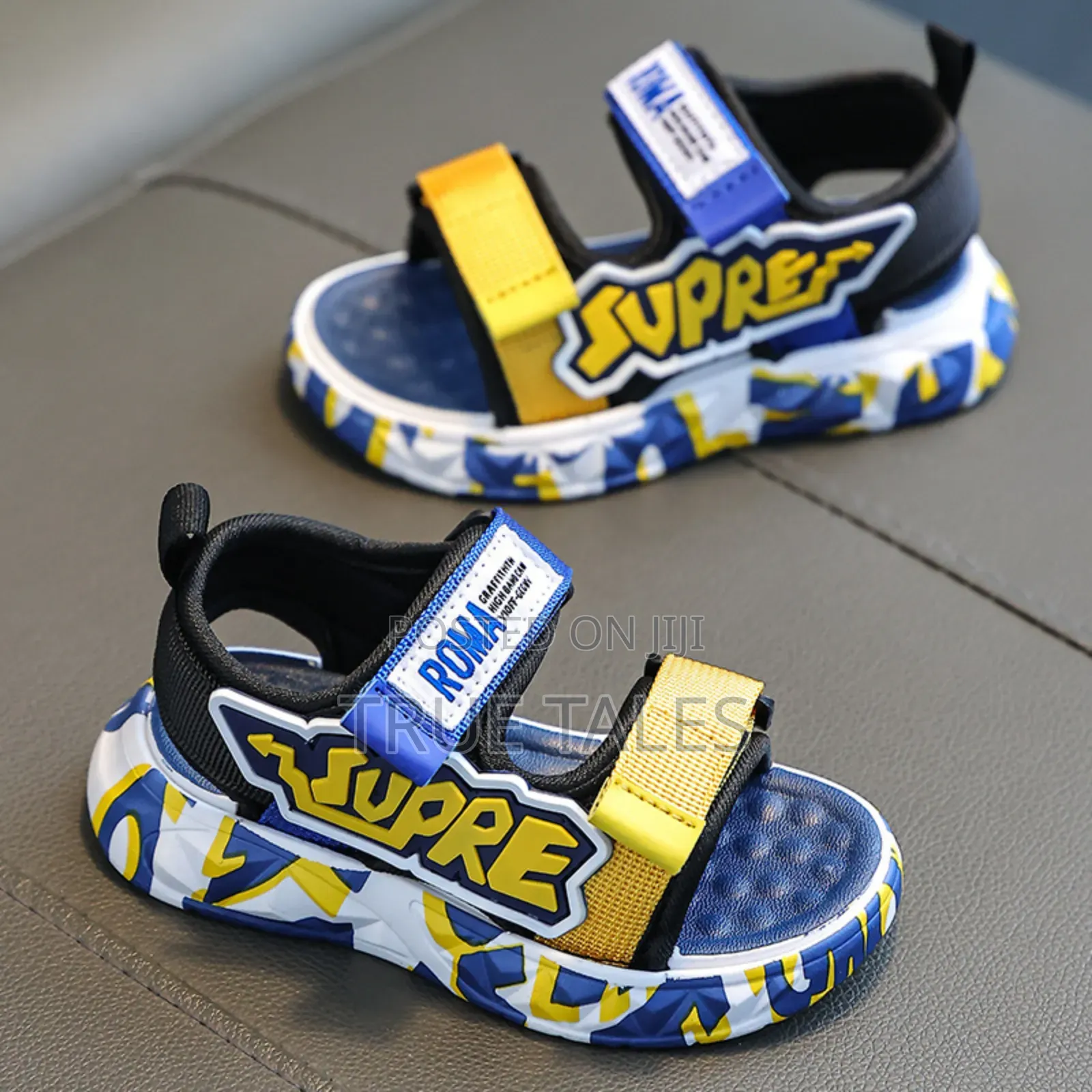 Toddler Boy's Solid Coloured Sandals With Adjustable Straps