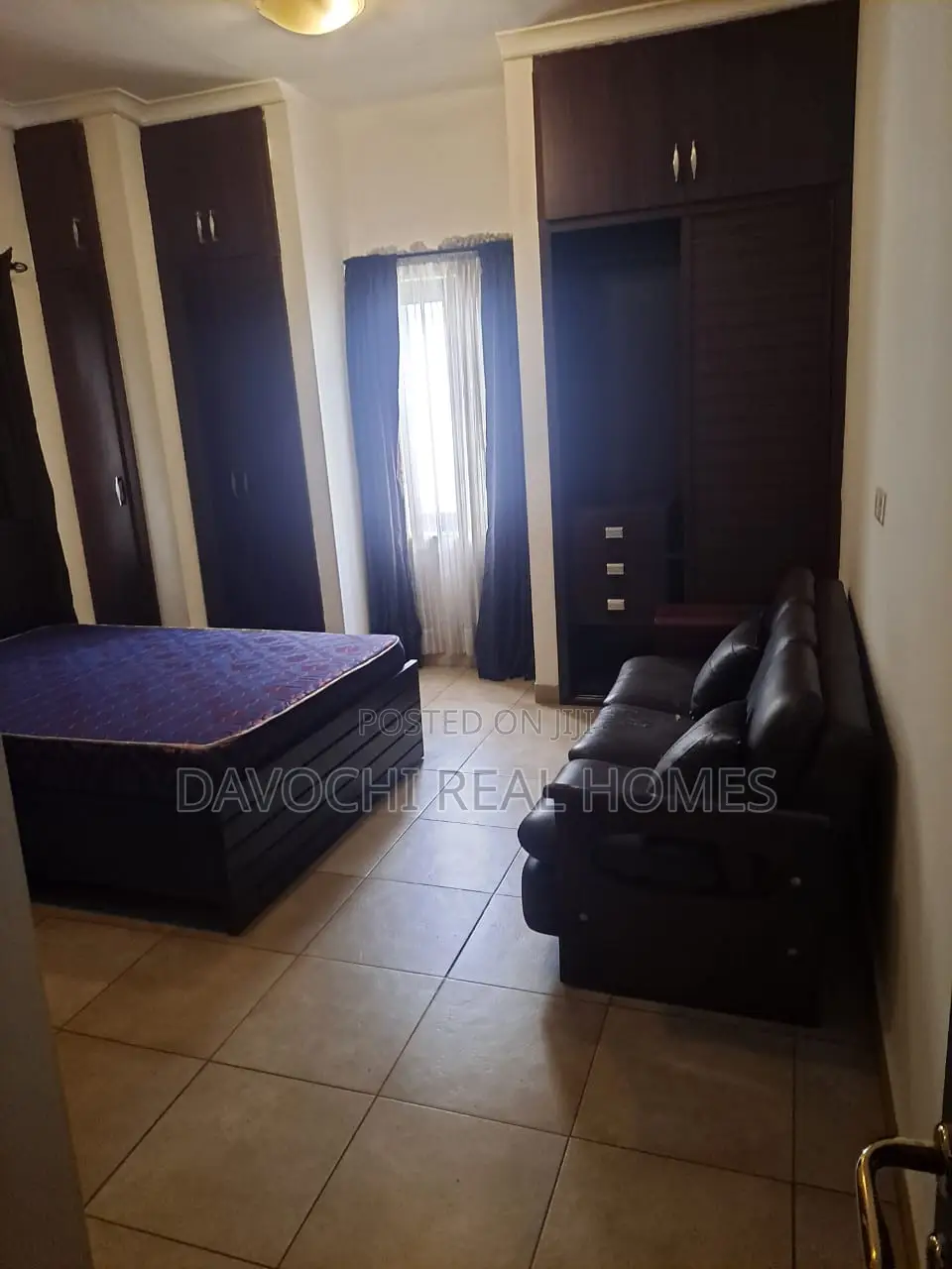 Furnished 3bdrm Duplex in Banana Island for rent