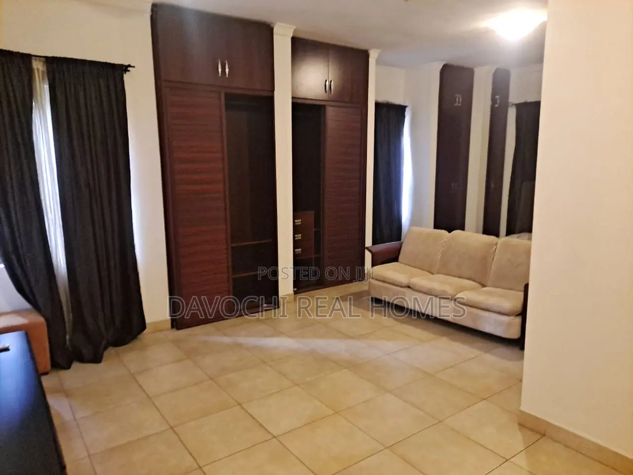 Furnished 3bdrm Duplex in Banana Island for rent