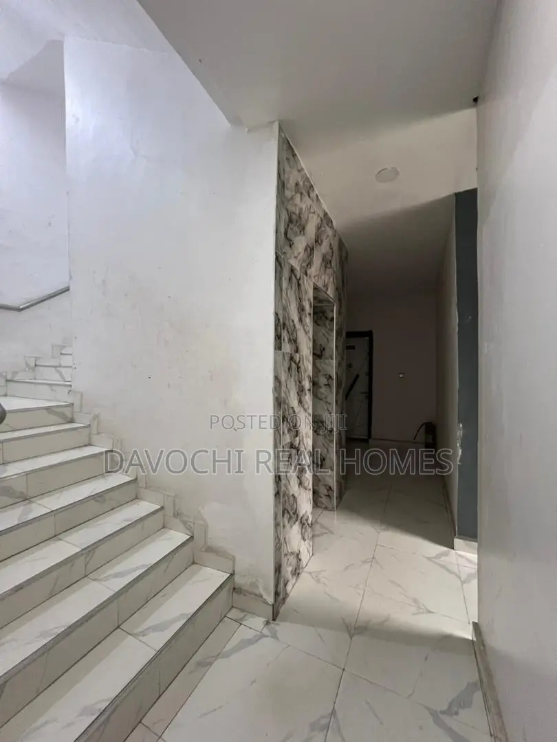2bdrm Duplex in Ikate-Elegushi for rent