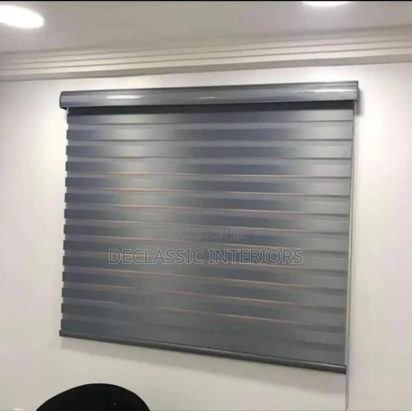 Window Blinds (Day and Night)