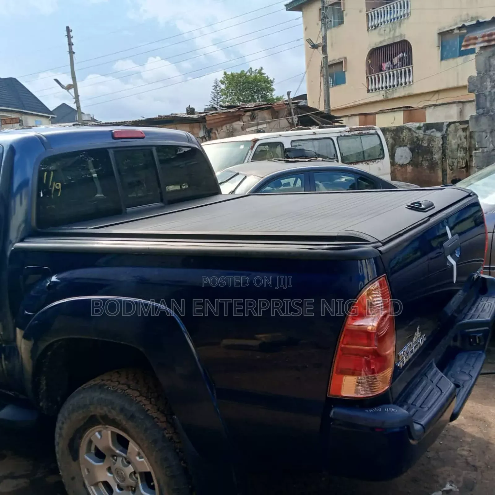 Rolling Boot Cover for Toyota Tacoma %++-1