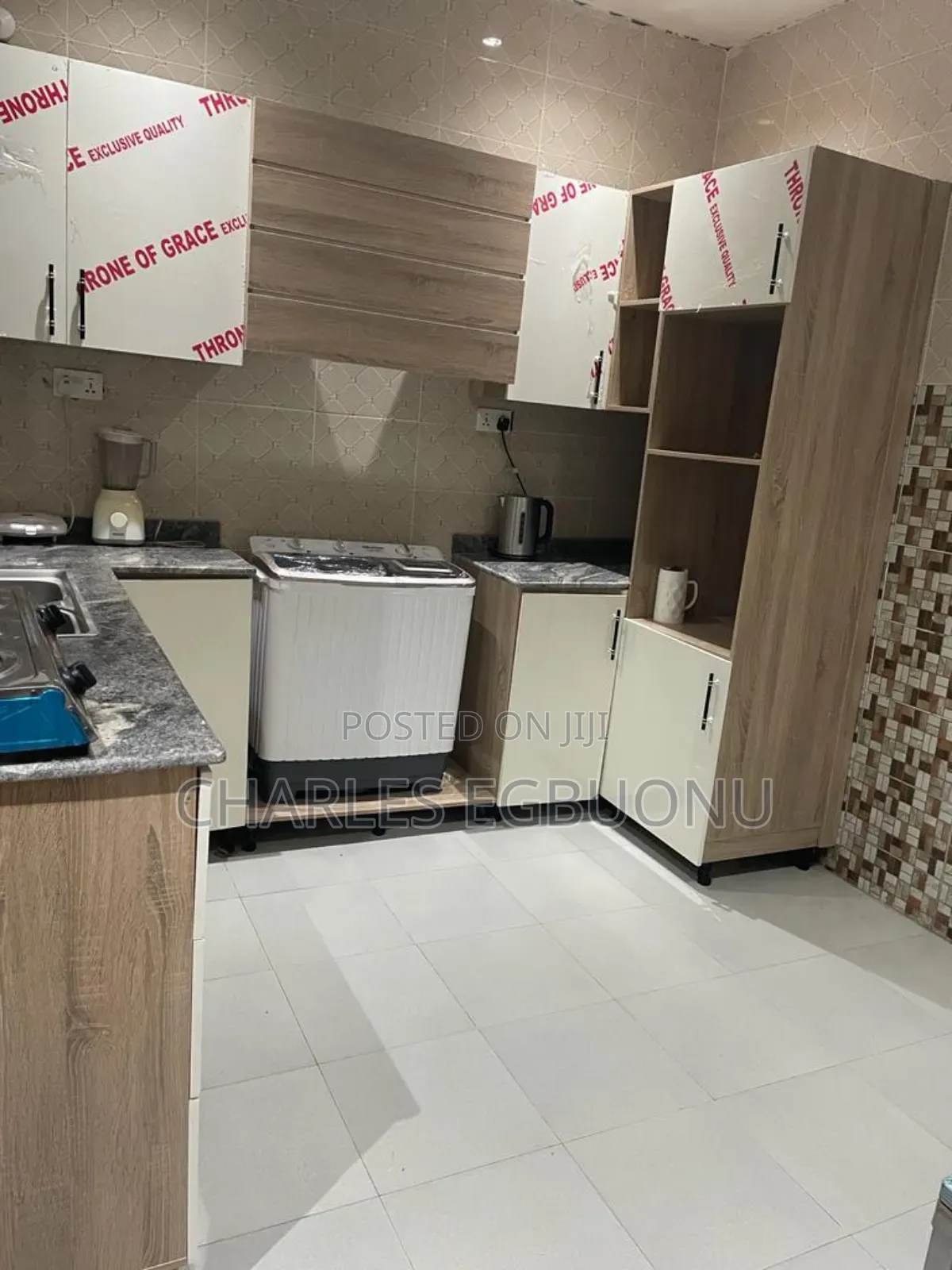 Lovely One Bedroom in a Duplex in Riverpark Estate