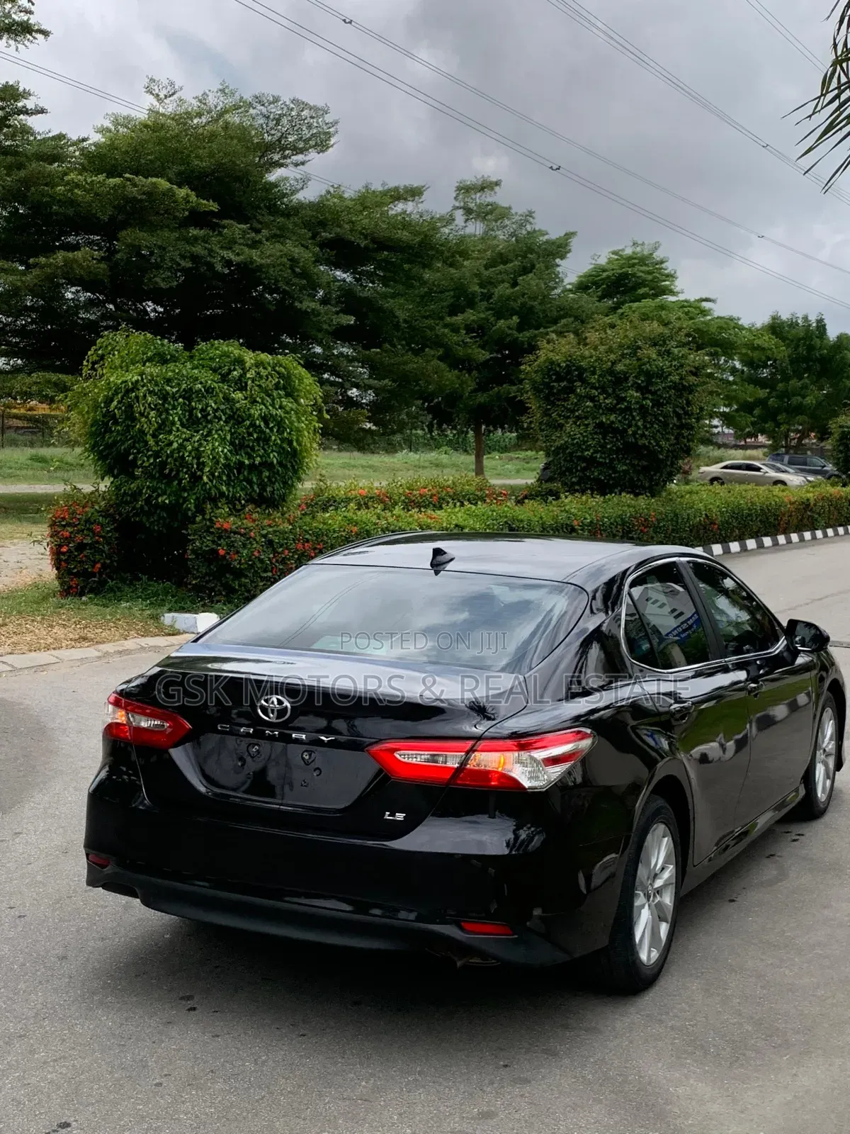 Toyota Camry LE (2.5L 4cyl 8A) 2019 Black
