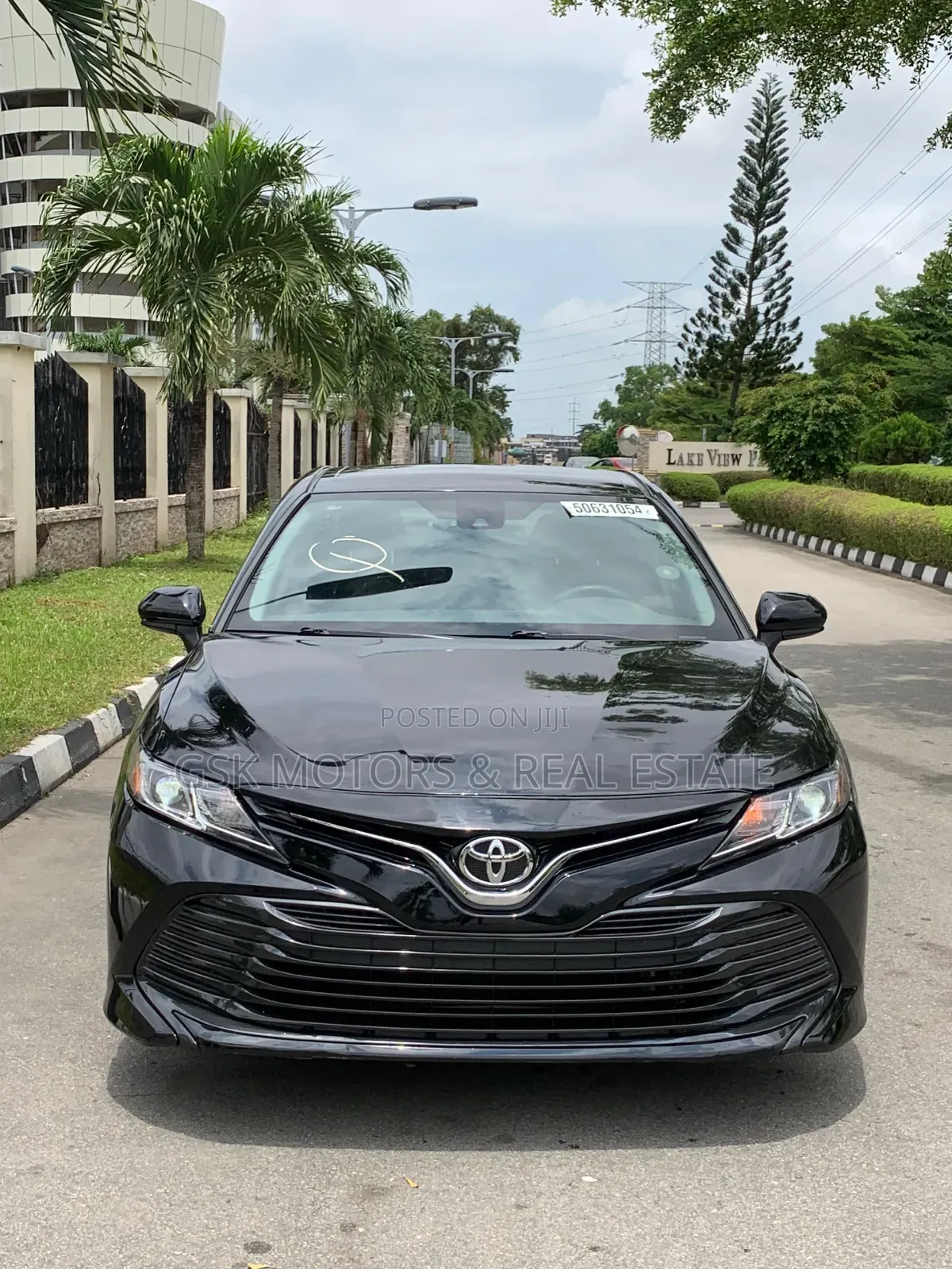 Toyota Camry LE (2.5L 4cyl 8A) 2019 Black