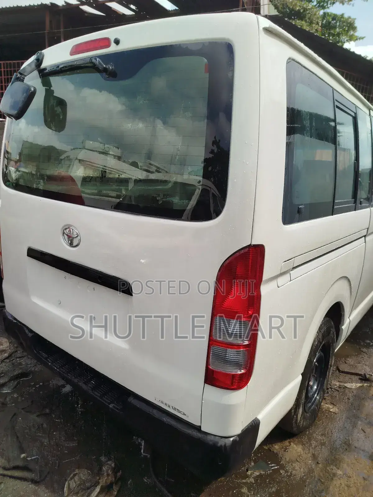 Toyota HiAce 2008 White
