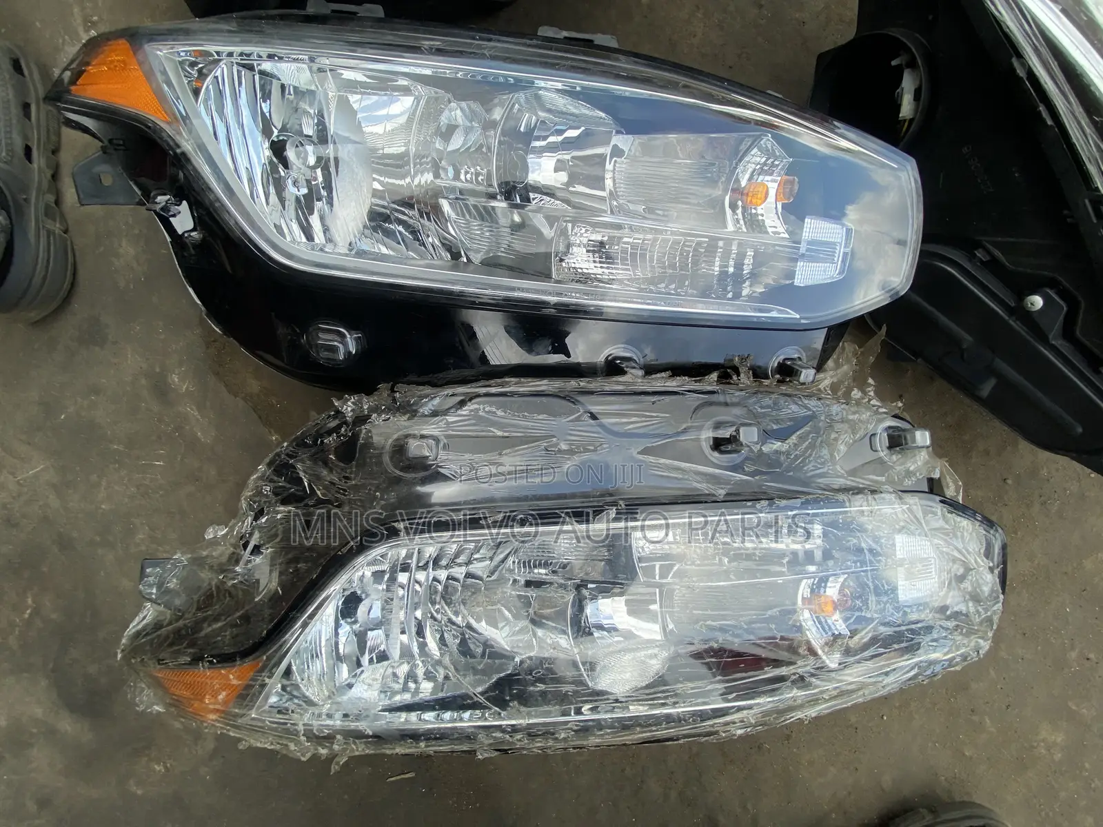 2018-2020 Volvo XC90 Headlights