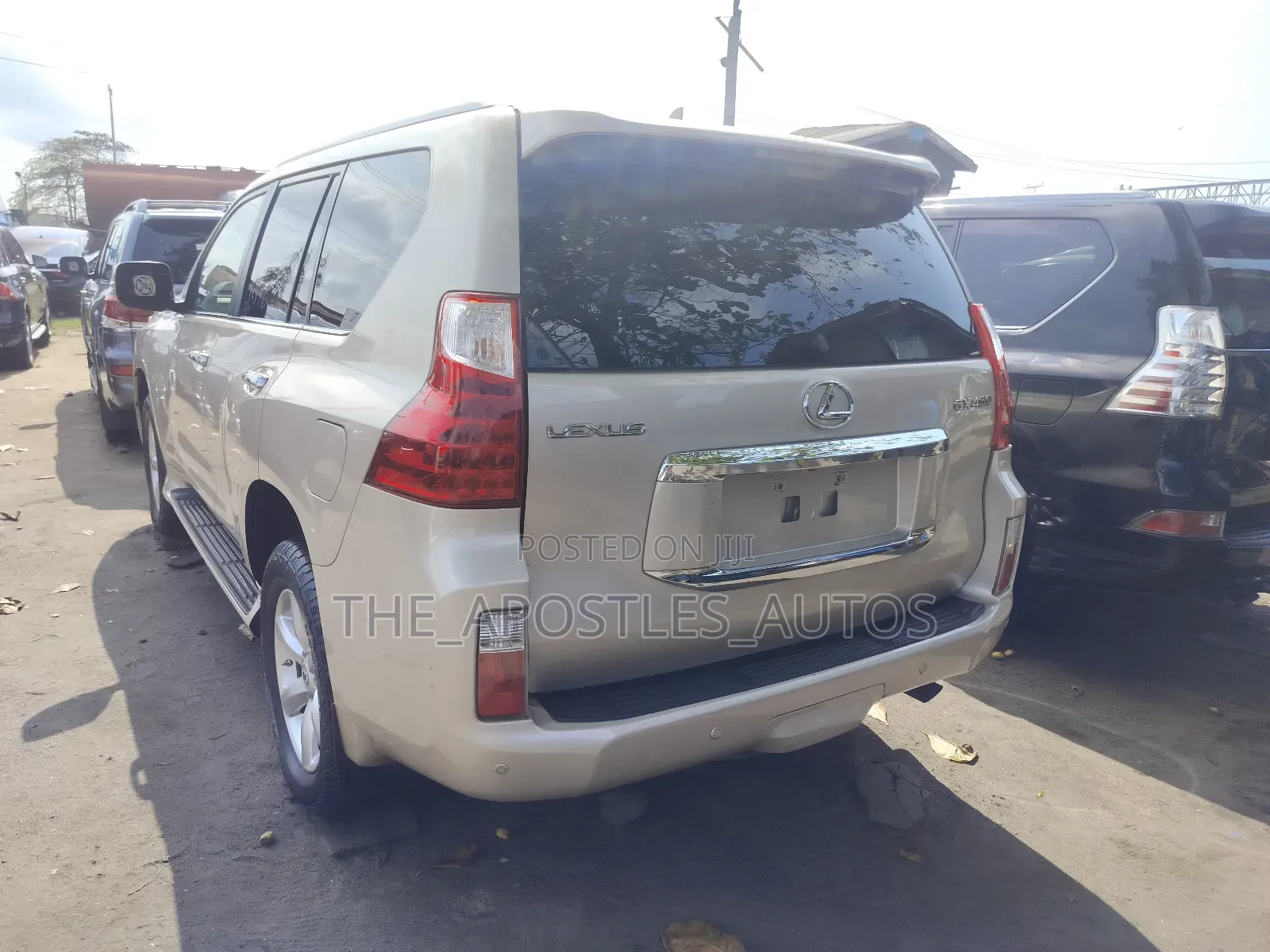 Lexus GX 460 Premium 2011 Gold