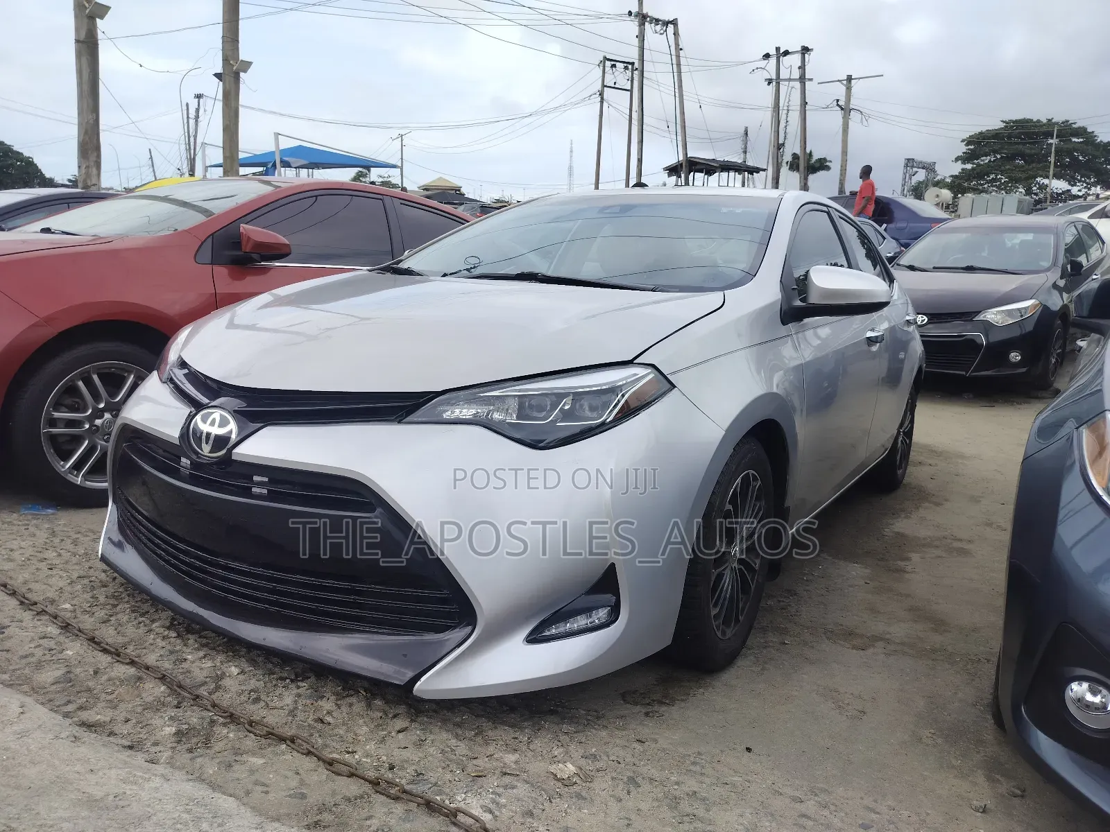 Toyota Corolla LE Eco (1.8L 4cyl 2A) 2018 Silver