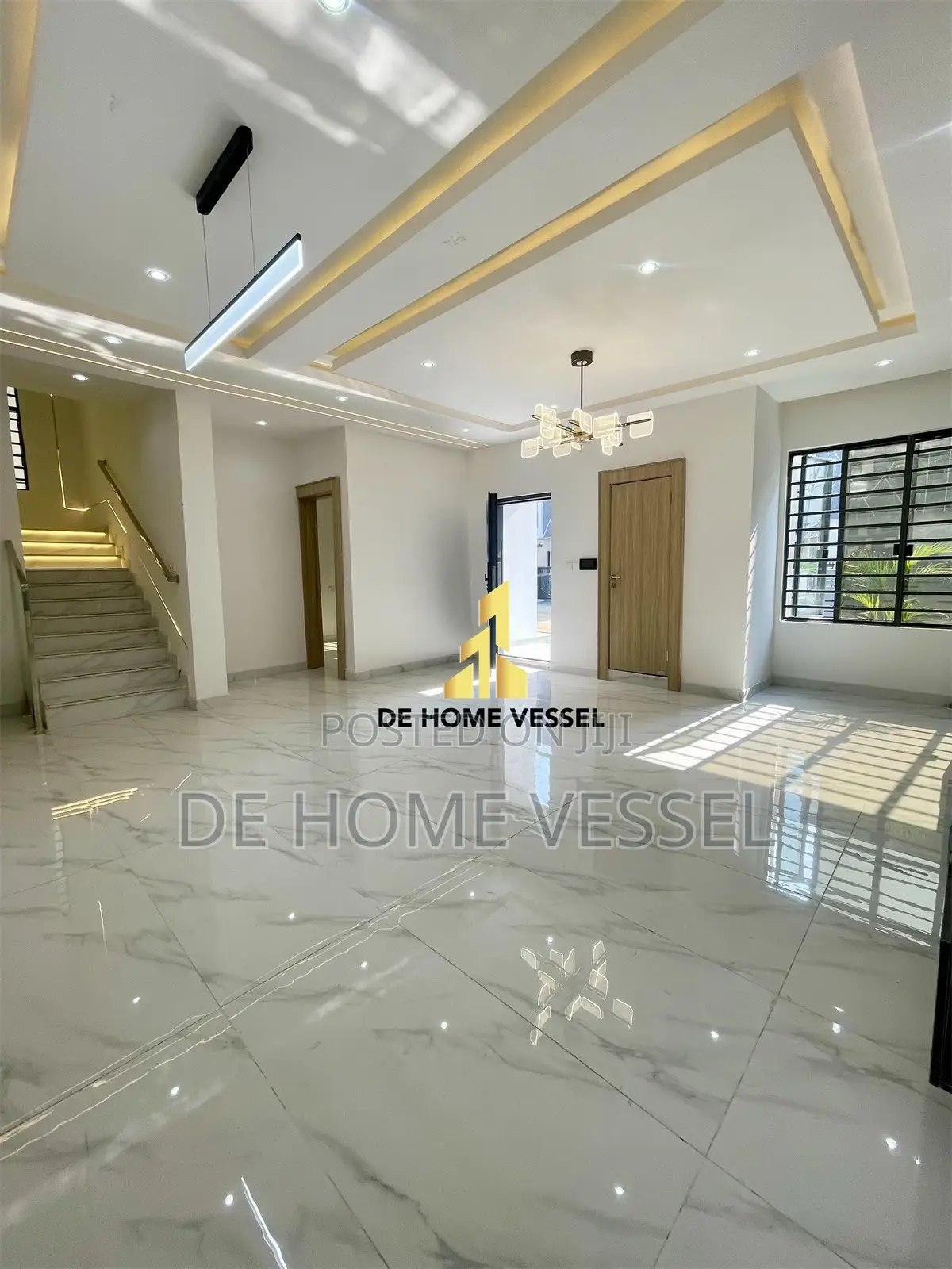 5bdrm Duplex in Lekki for sale