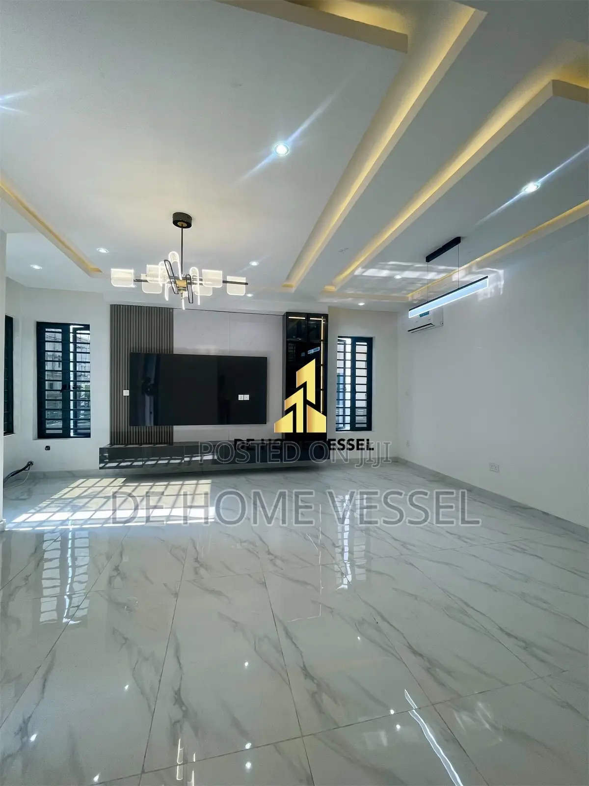 5bdrm Duplex in Lekki for sale