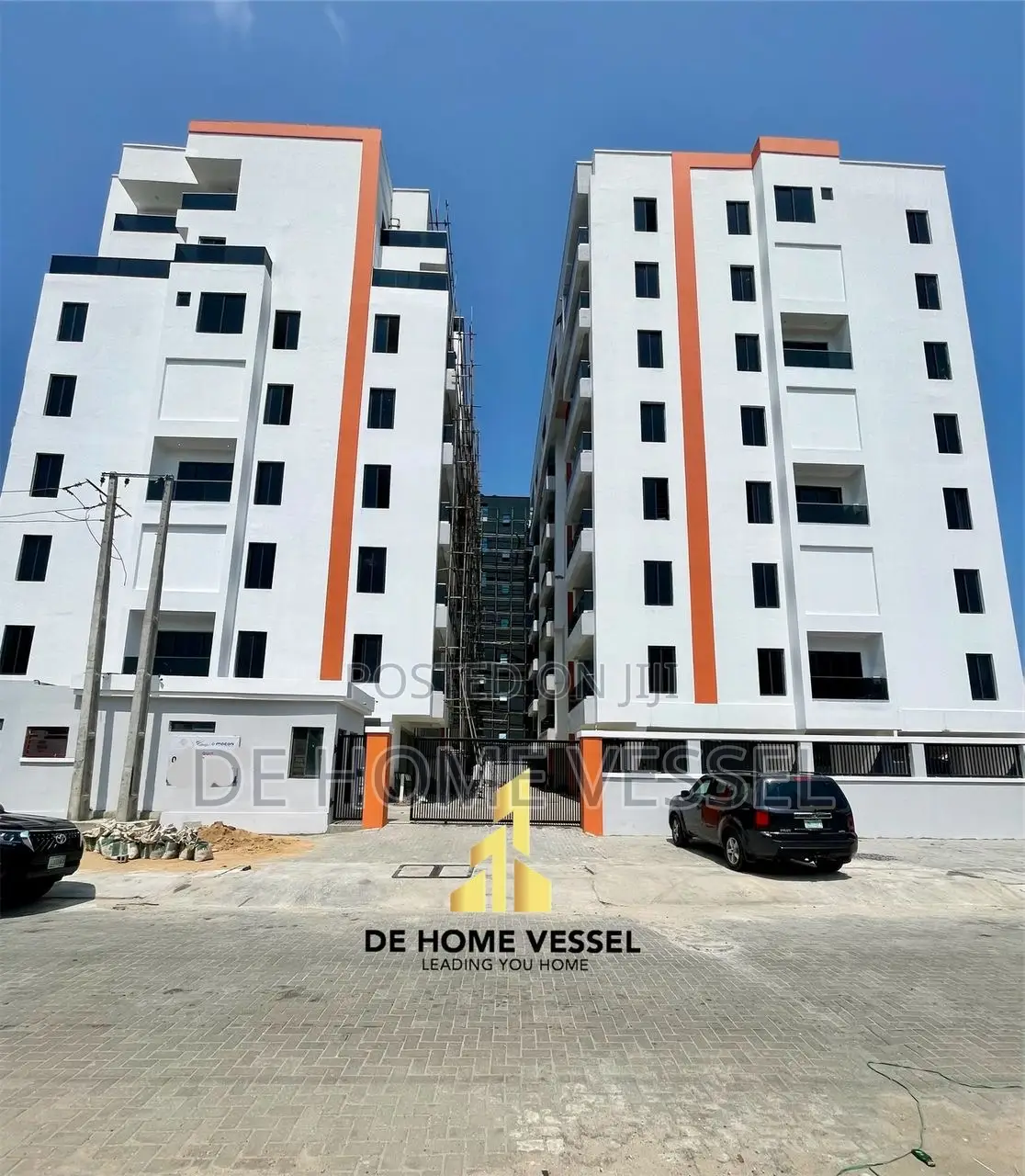 4bdrm Maisonette in Lekki for sale