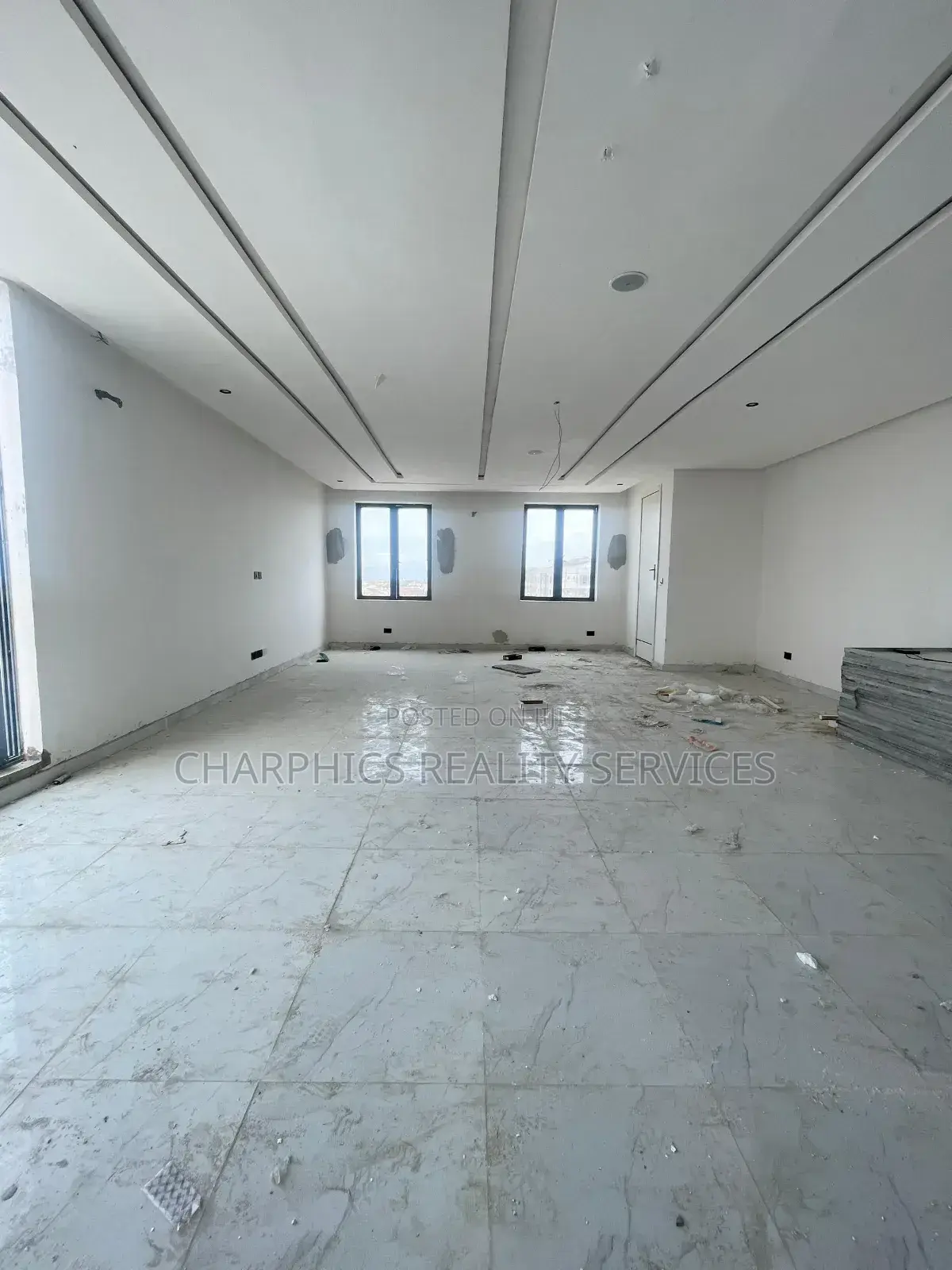 2bdrm Apartment in Lekki Phase 1 for sale