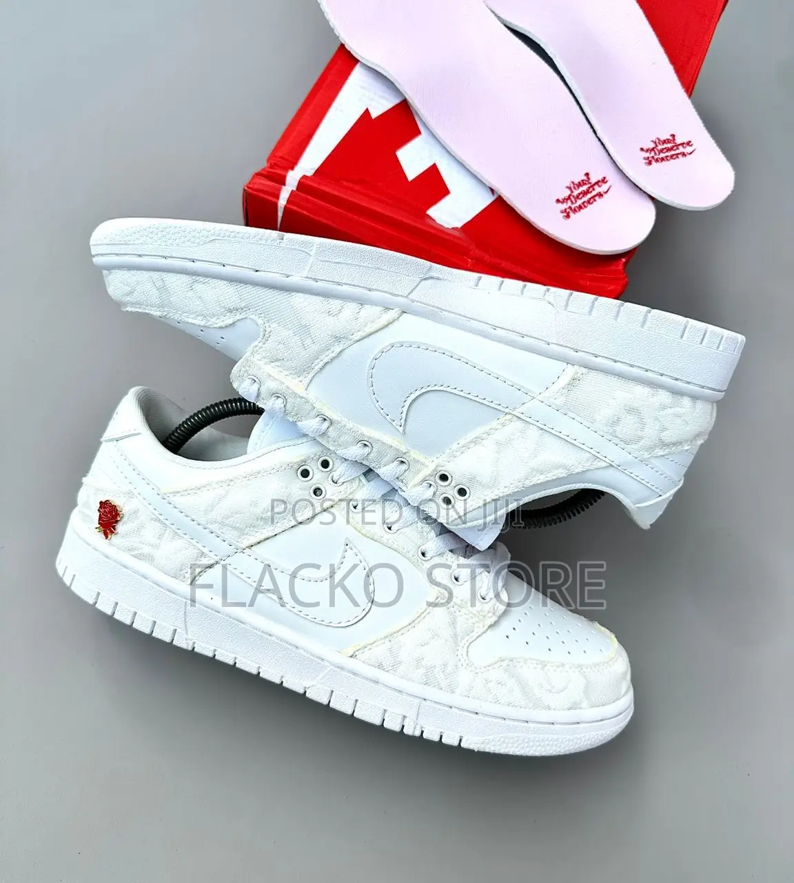 Original Nike Sb Dunk Valentine’S Day White Sneakers