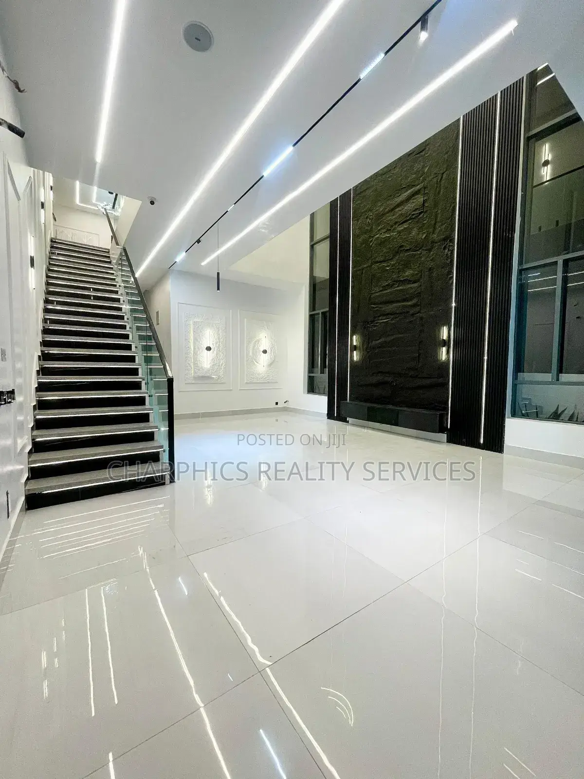 5bdrm Duplex in Ajah for sale