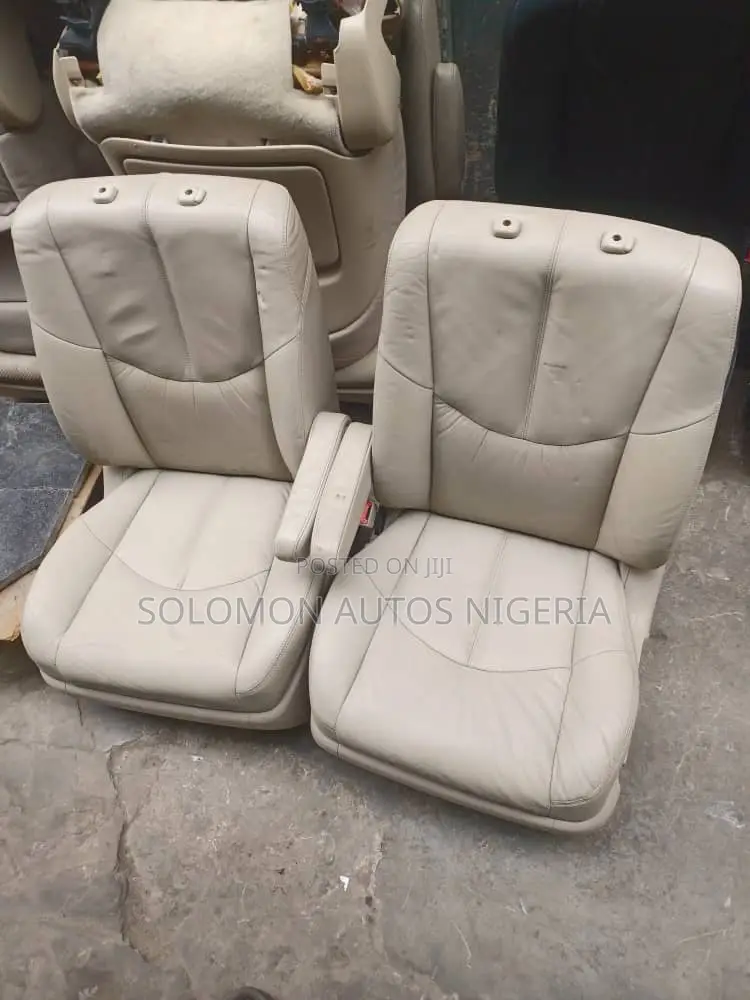 Complete Seat of Lexus Rx 300 2004 Model