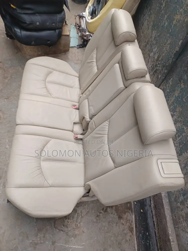 Complete Seat of Lexus Rx 300 2004 Model