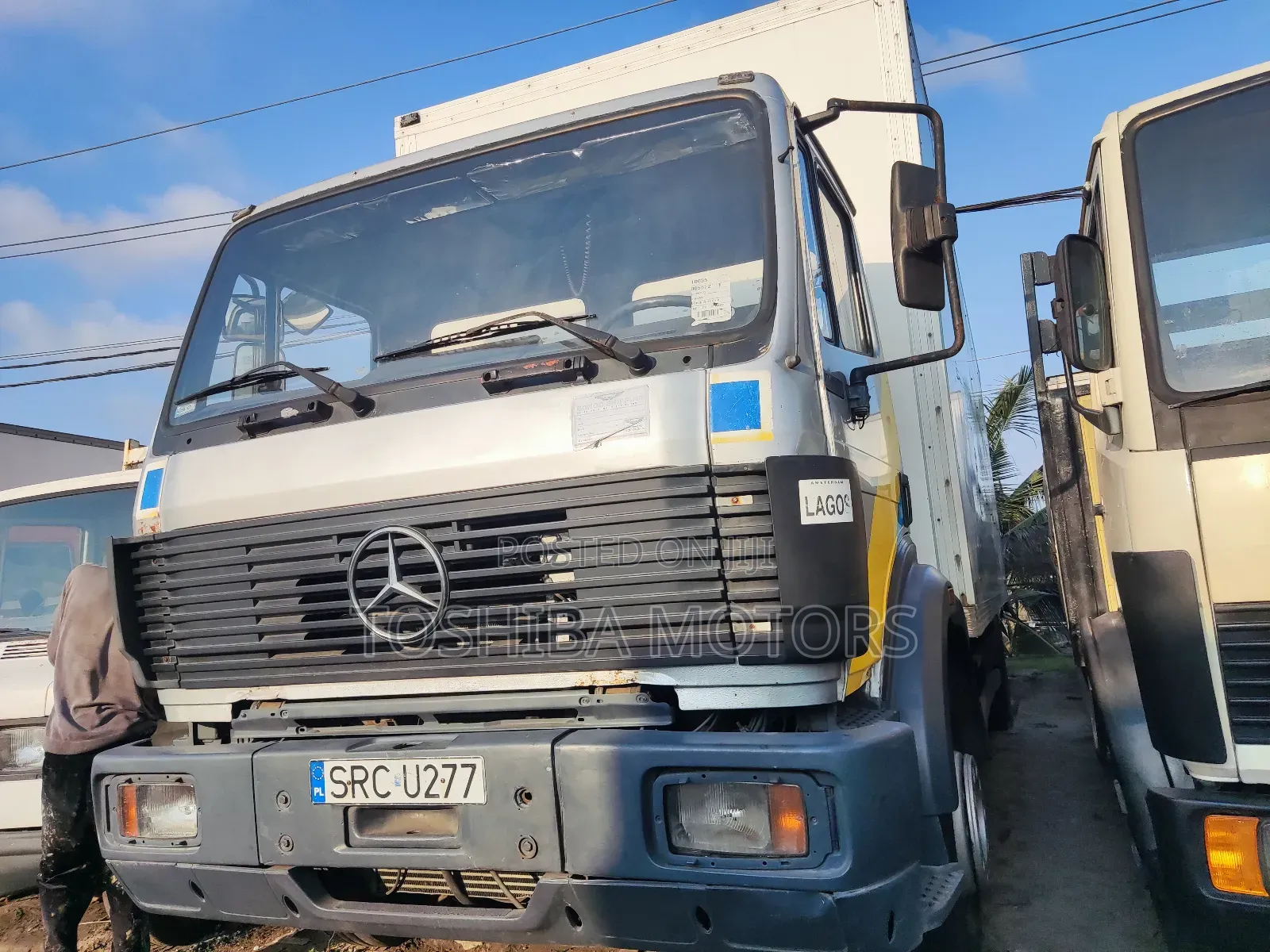 Mercedes Benz