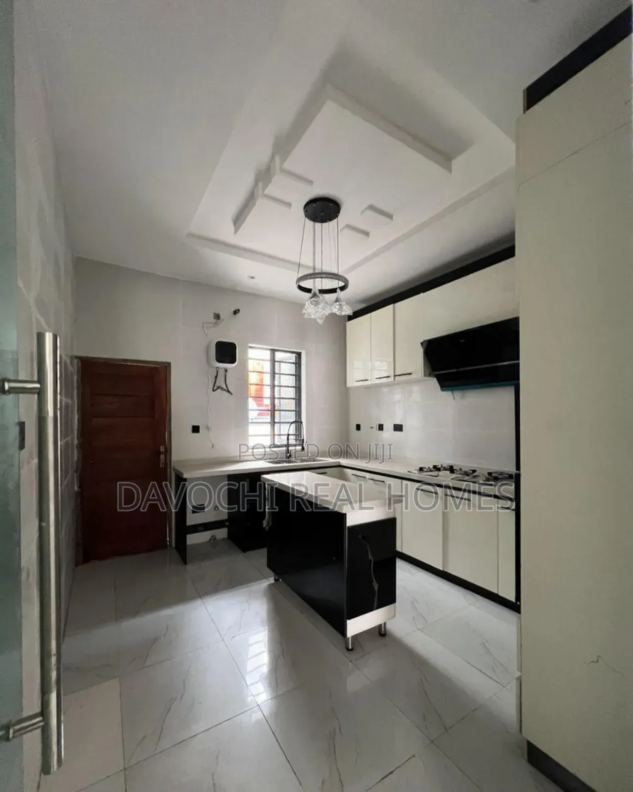 5bdrm Duplex in Lekky Country Ikota, Lekki for rent
