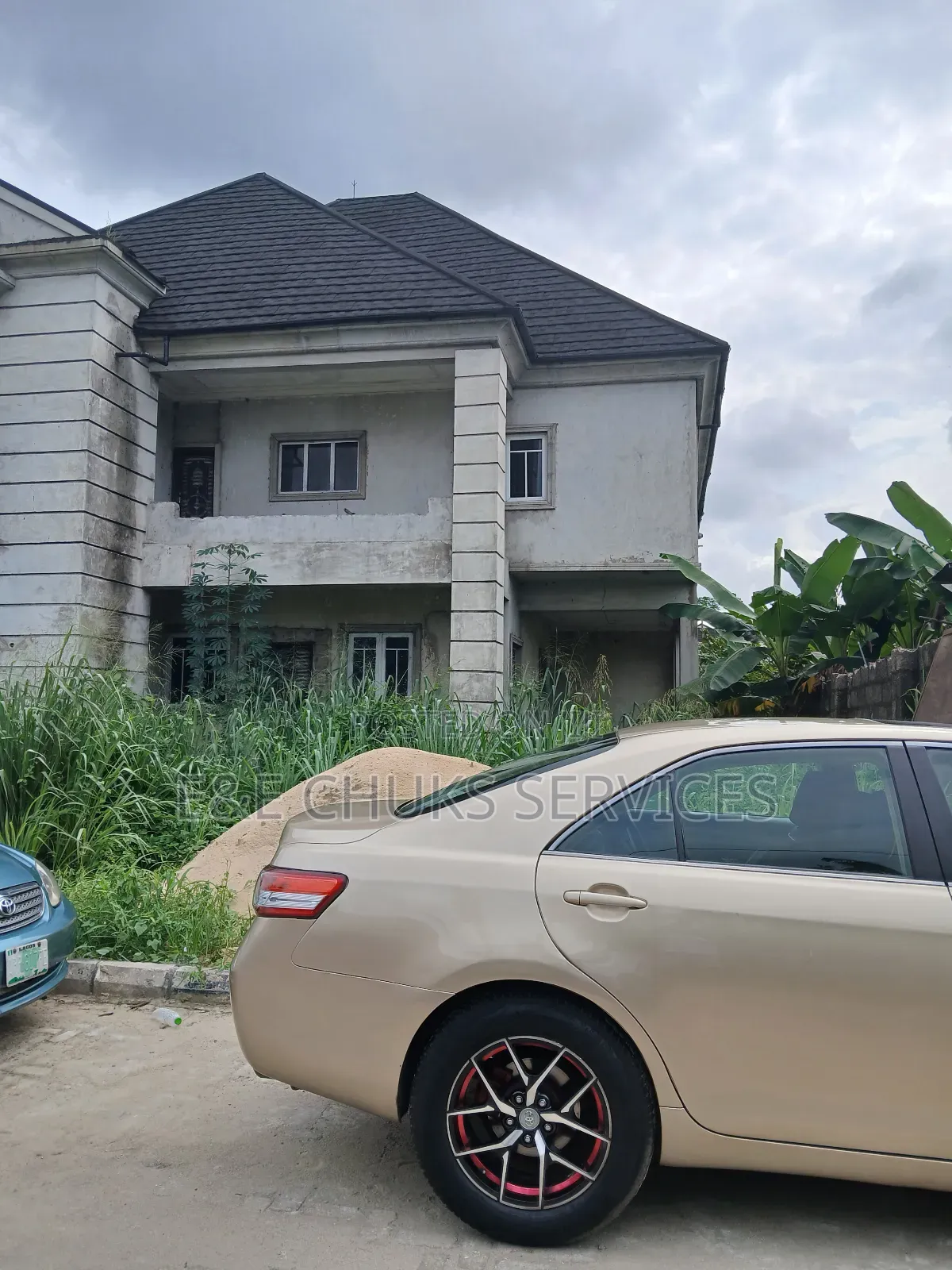 6bdrm Duplex in Obio-Akpor for sale