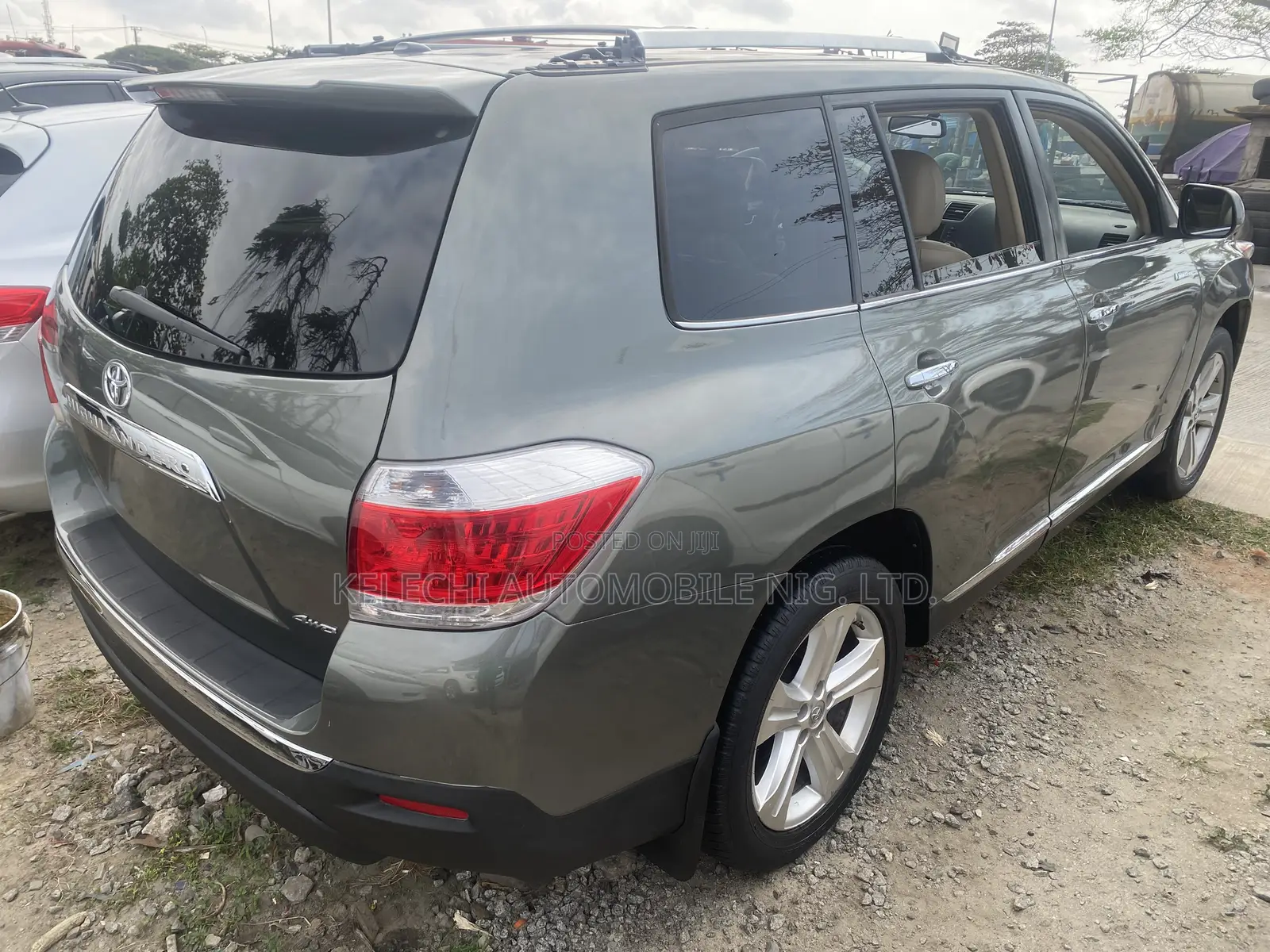 Toyota Highlander Limited 3.5l 4WD 2013 Green
