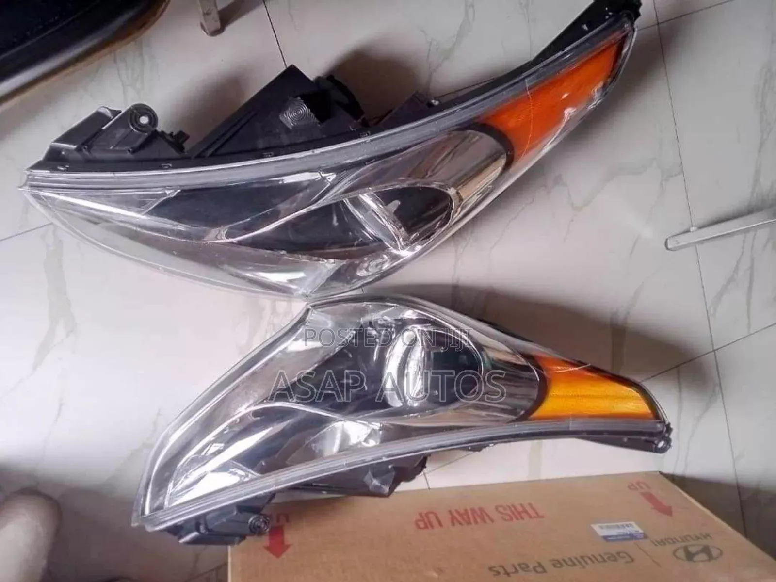 Headlamp for Hyundai Veloster